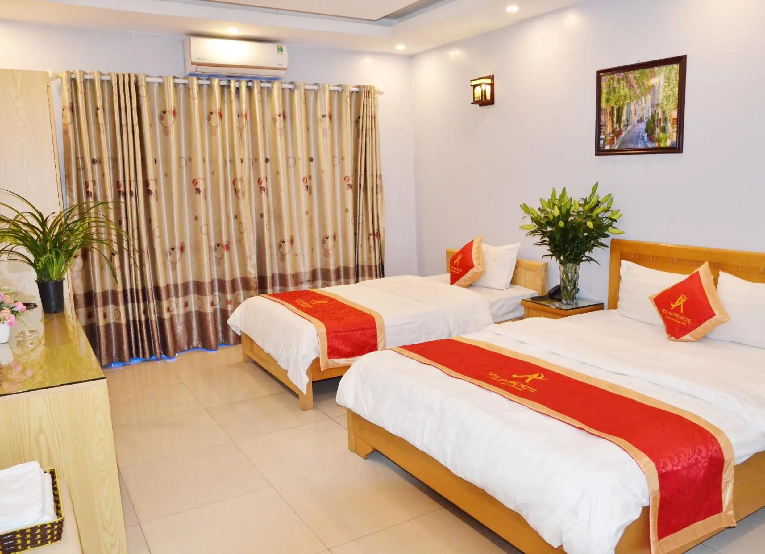 air conditioner, Bed in New An Phú Hotel air conditioner, Bed in New An Phú Hotel