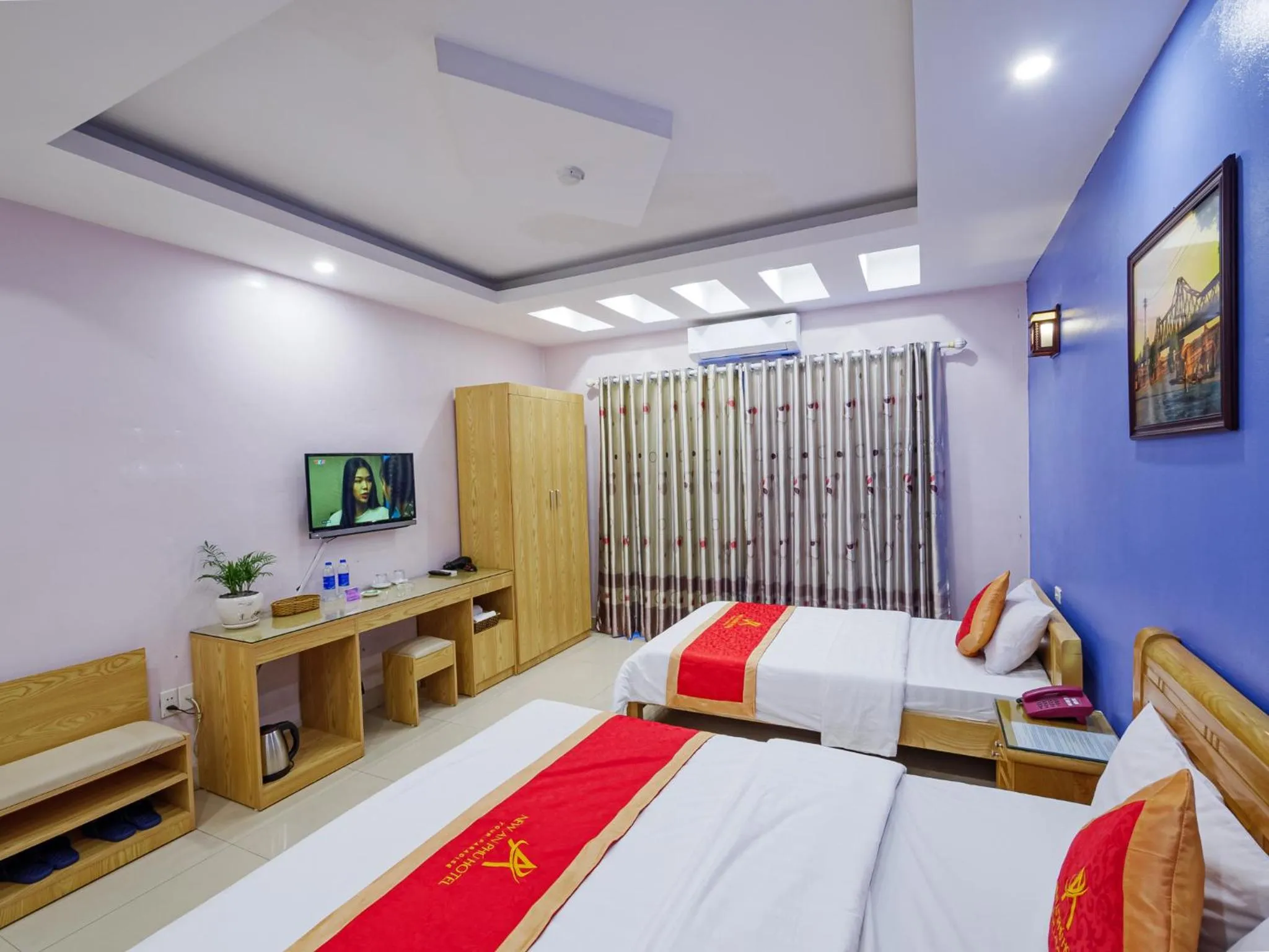 Bed in New An Phú Hotel