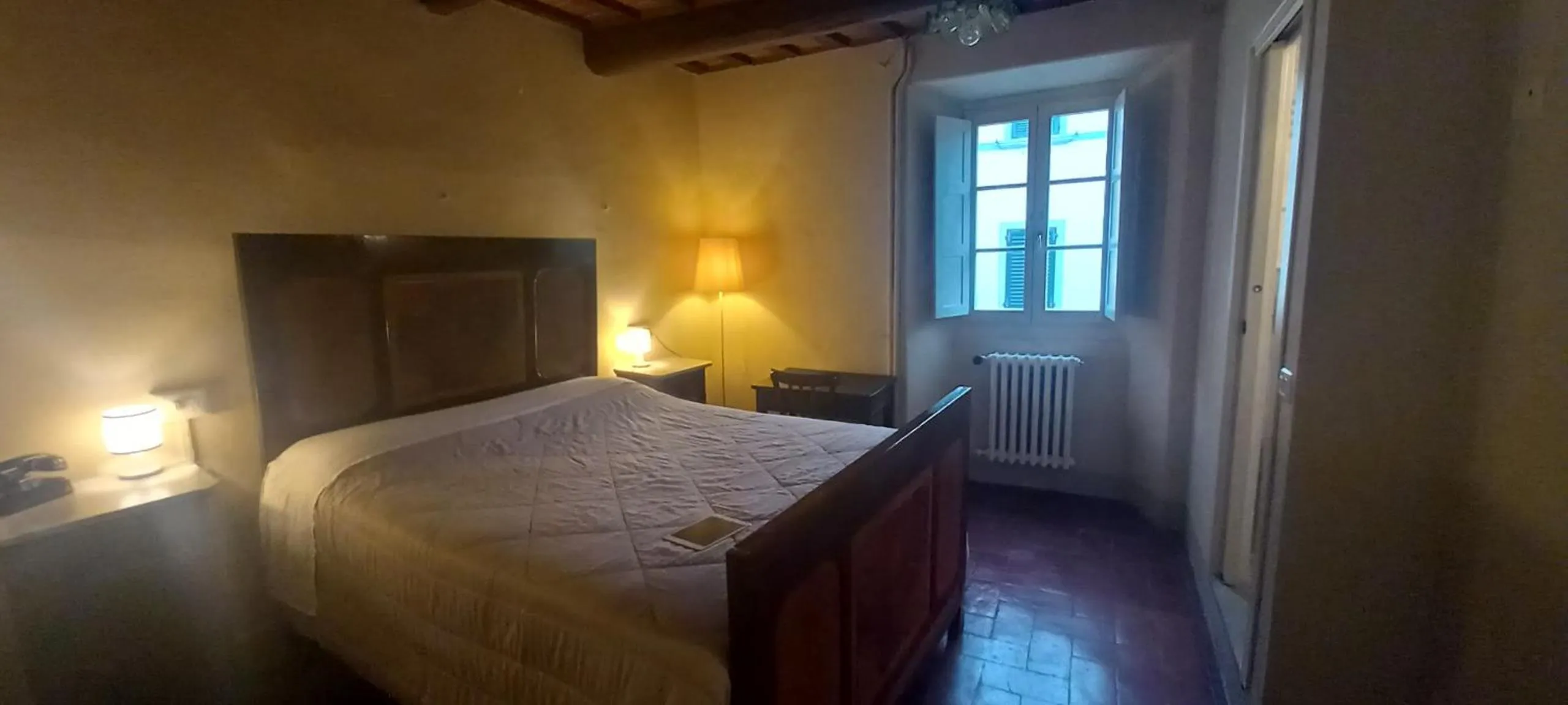 Bed in Albergo del Ponte