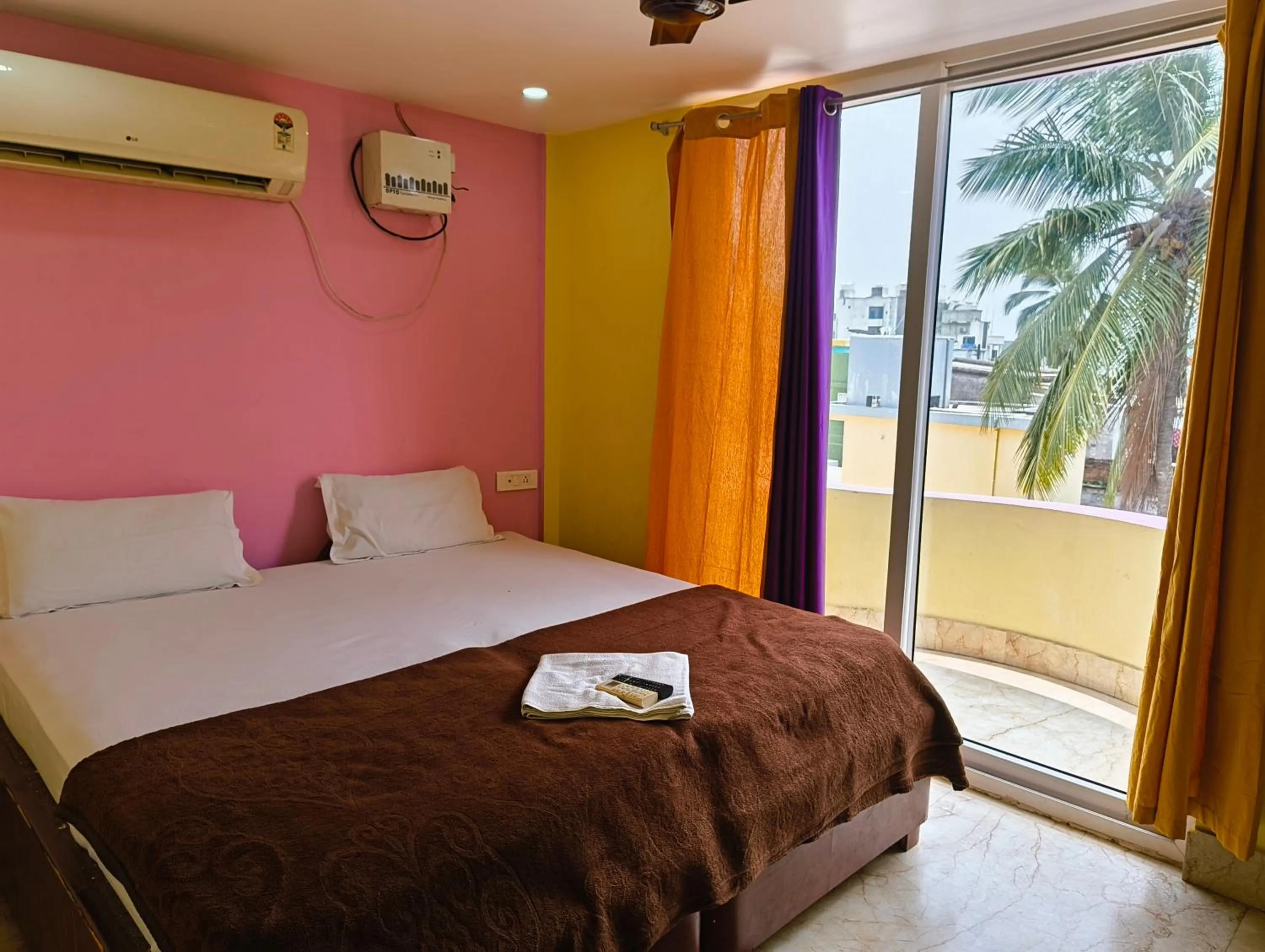 Bedroom, Bed in Hotel Swagat