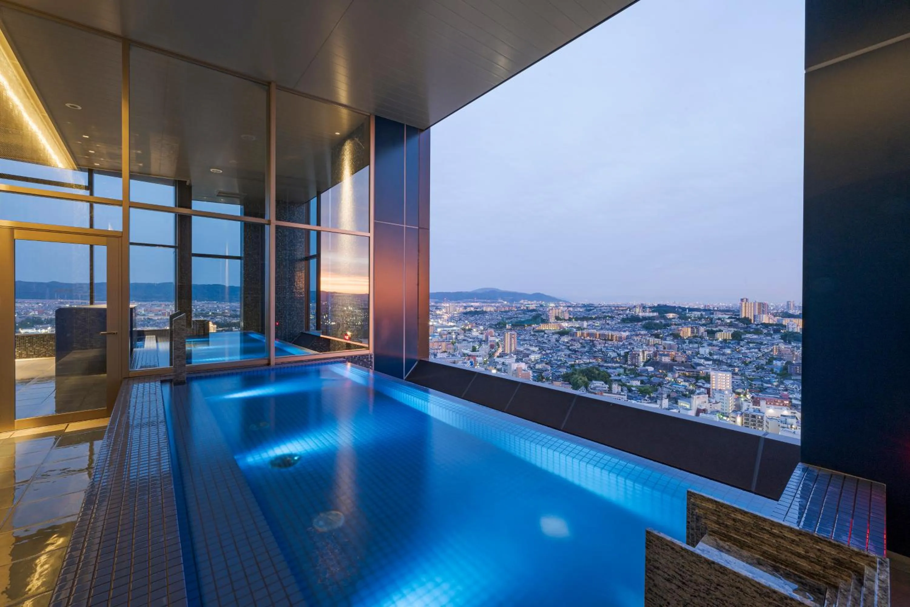 Open Air Bath in Candeo Hotels Osaka Hirakata