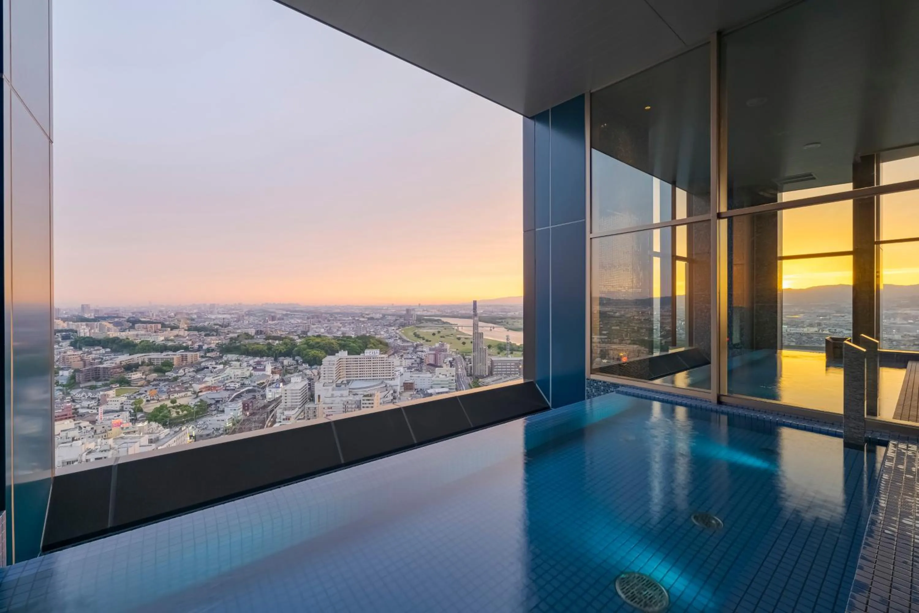 Open Air Bath in Candeo Hotels Osaka Hirakata