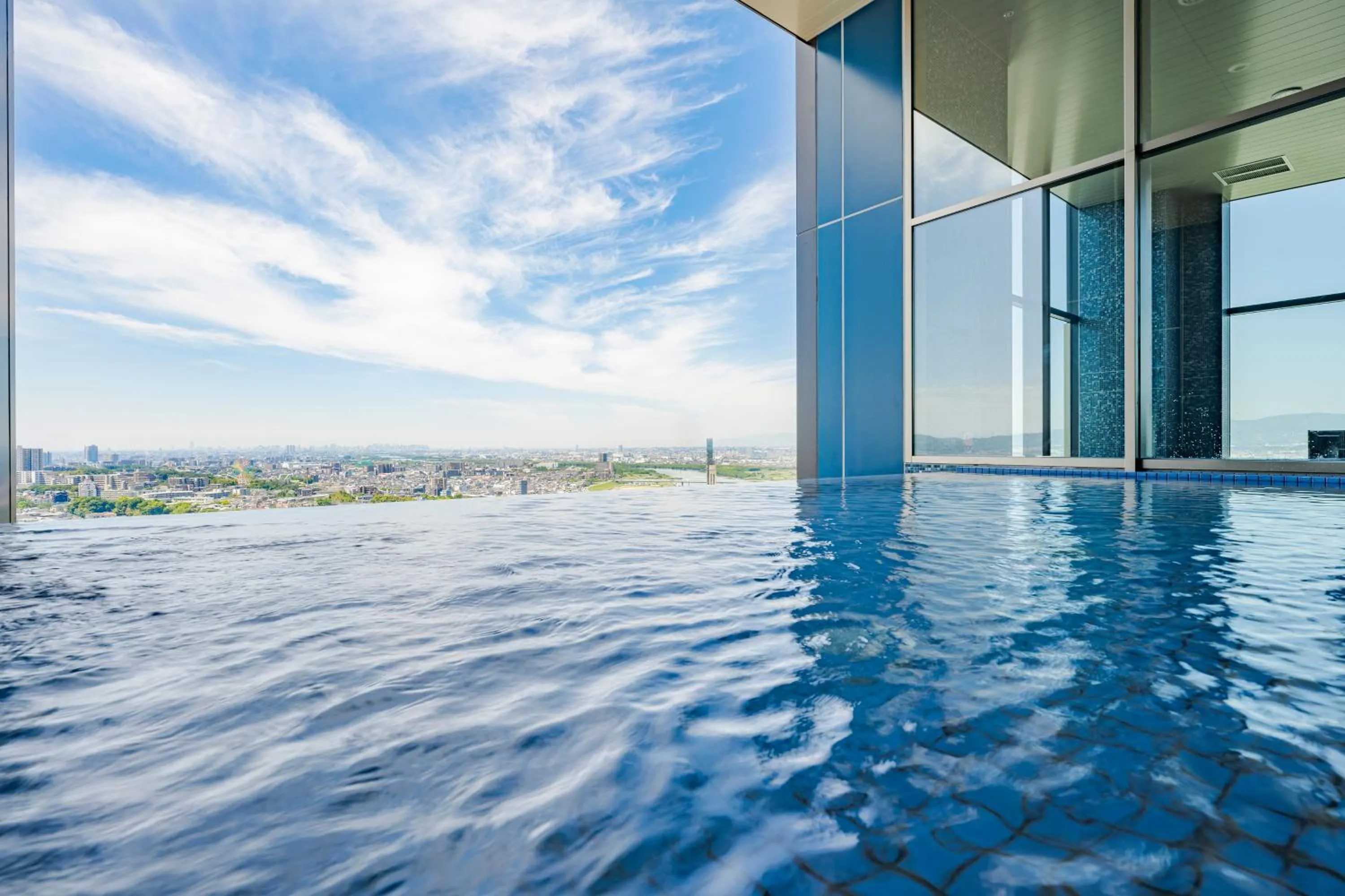 Open Air Bath in Candeo Hotels Osaka Hirakata