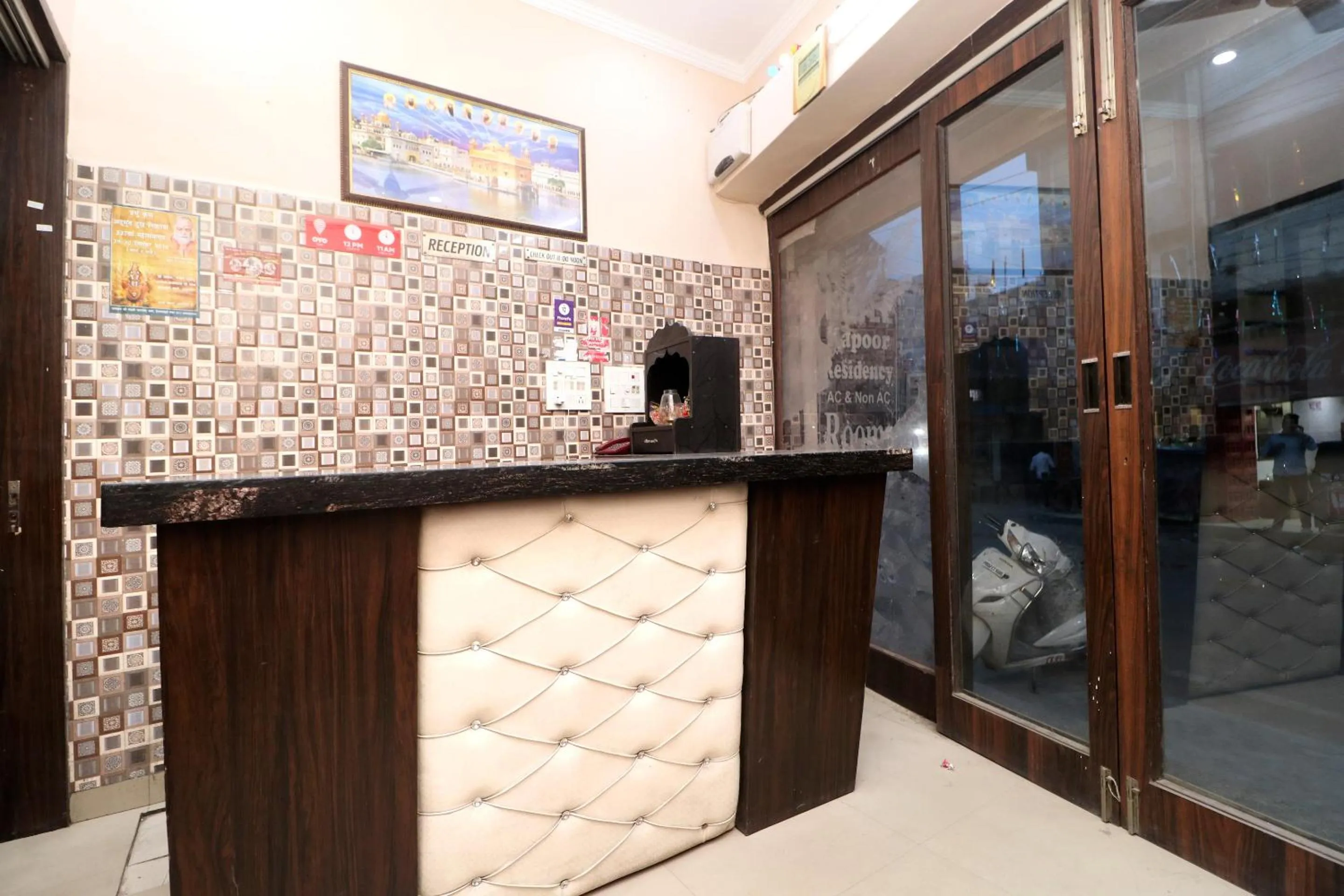 Lobby or reception in Hotel O Kapoor Residency