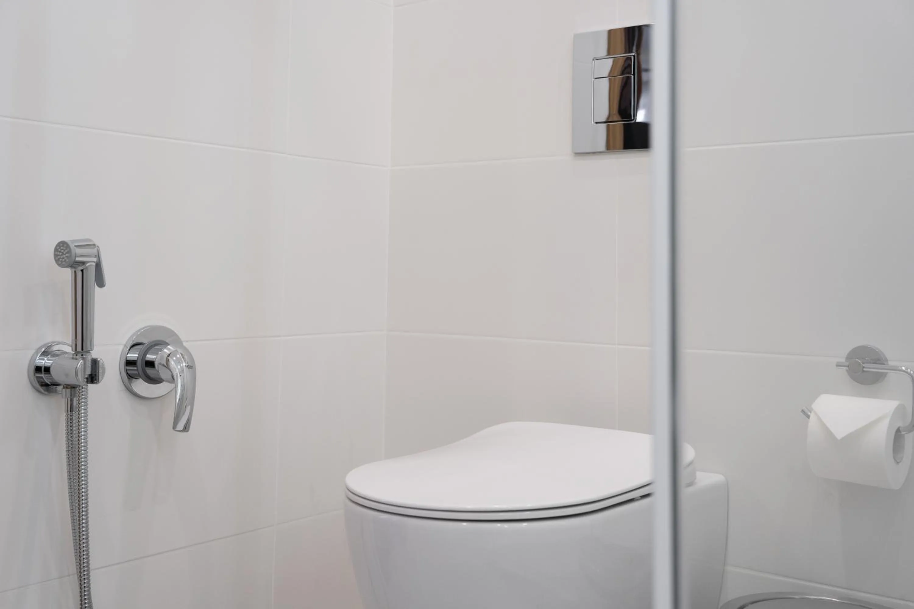 Shower in Ambassador Hotel