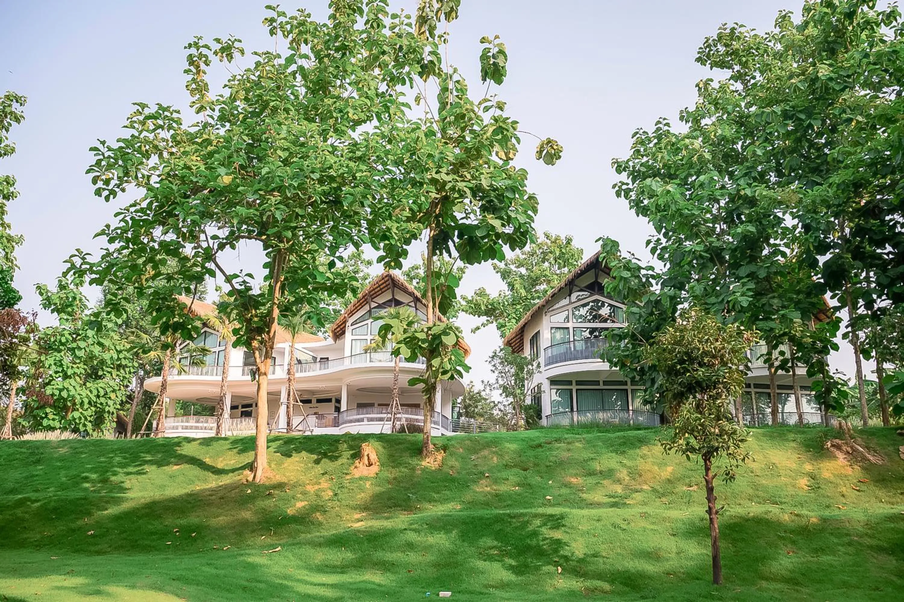 Property building in Villa De Leaf River Kaeng Krachan