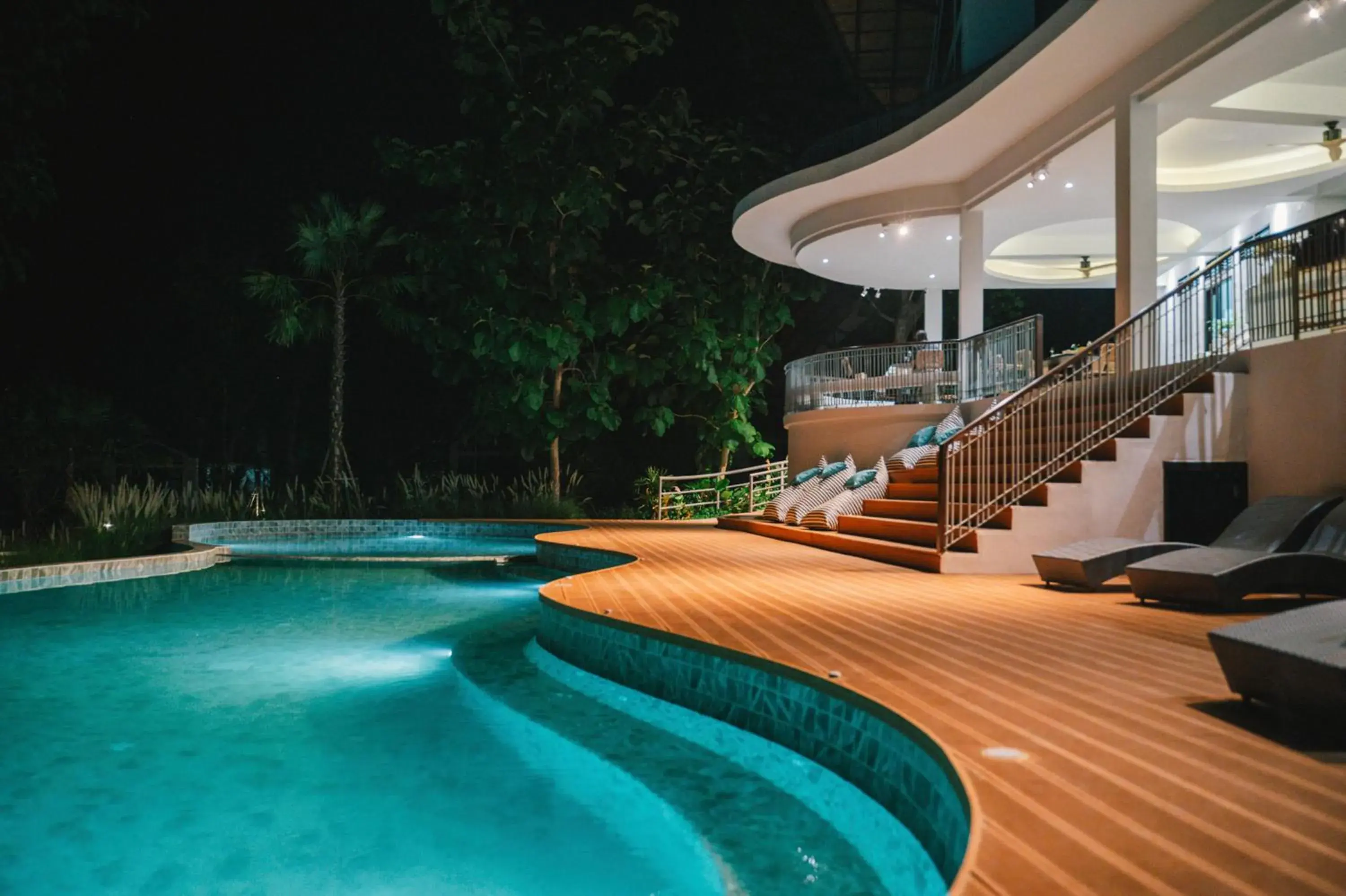 Pool view in Villa De Leaf River Kaeng Krachan Pool view in Villa De Leaf River Kaeng Krachan