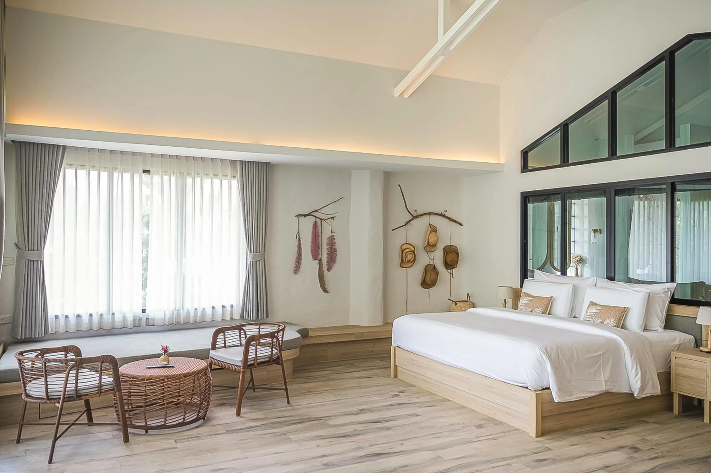 Bedroom, Bed in Villa De Leaf River Kaeng Krachan