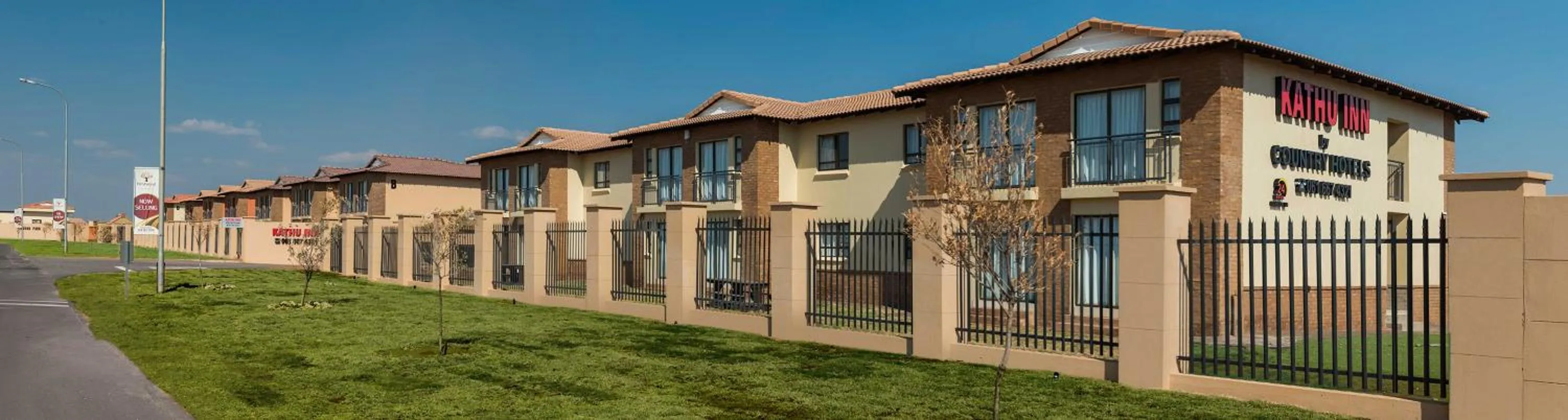 Property building in Kathu Inn