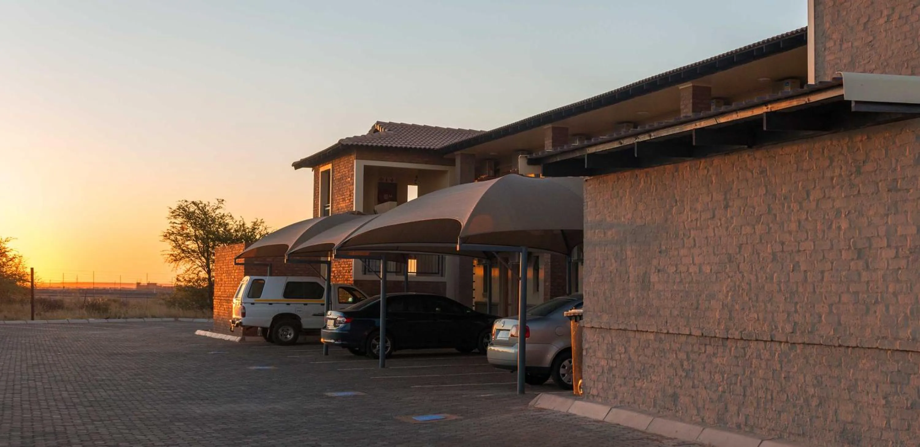 Property building in Kathu Inn