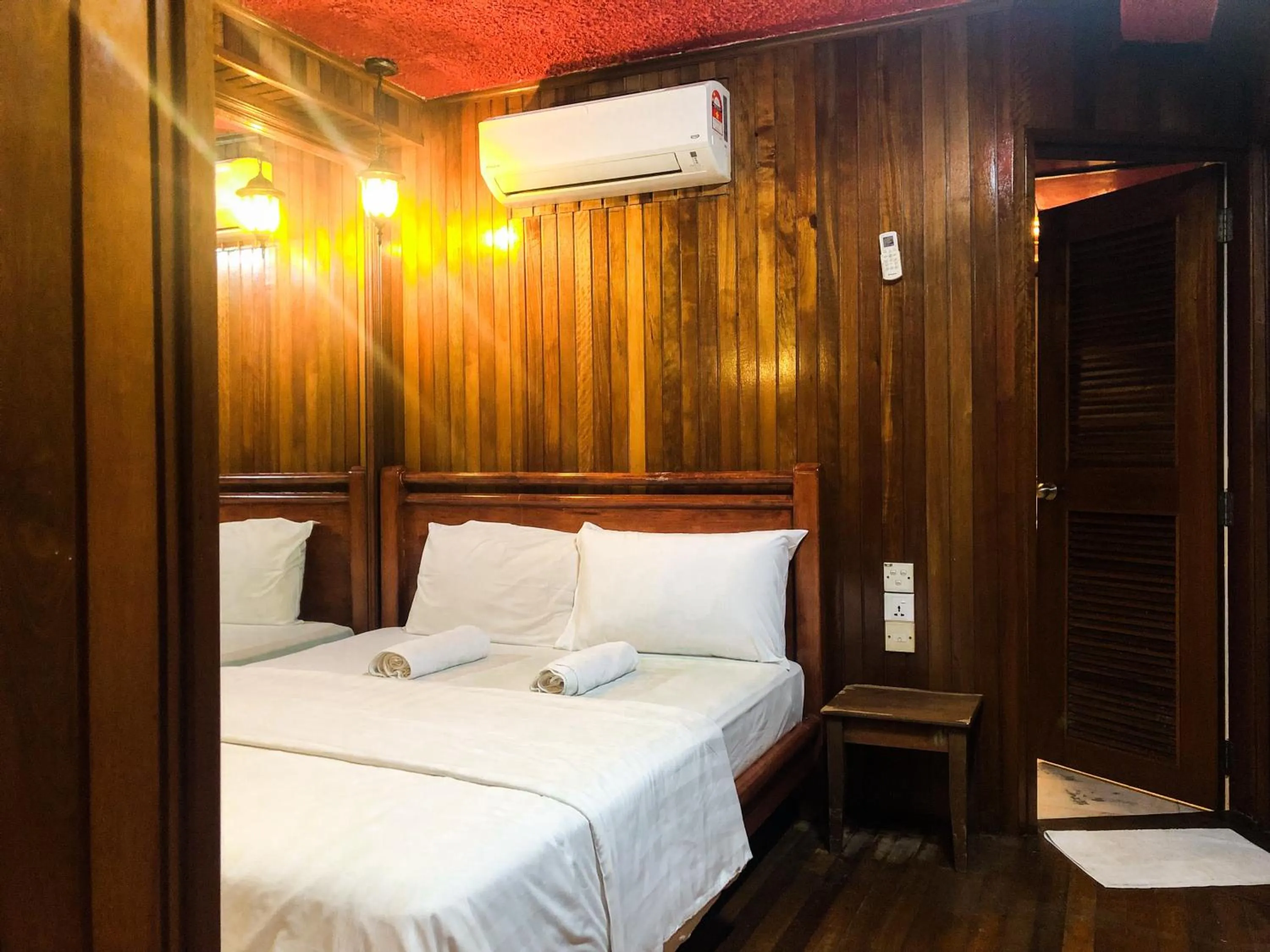 Bedroom, Bed in Hotel O I.villa Inn