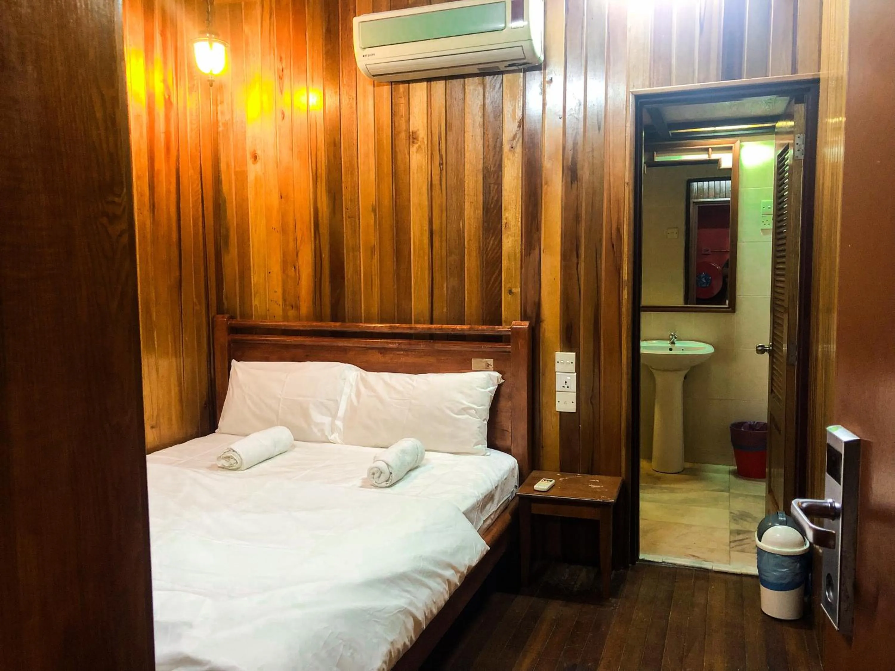 Bedroom, Bed in Hotel O I.villa Inn