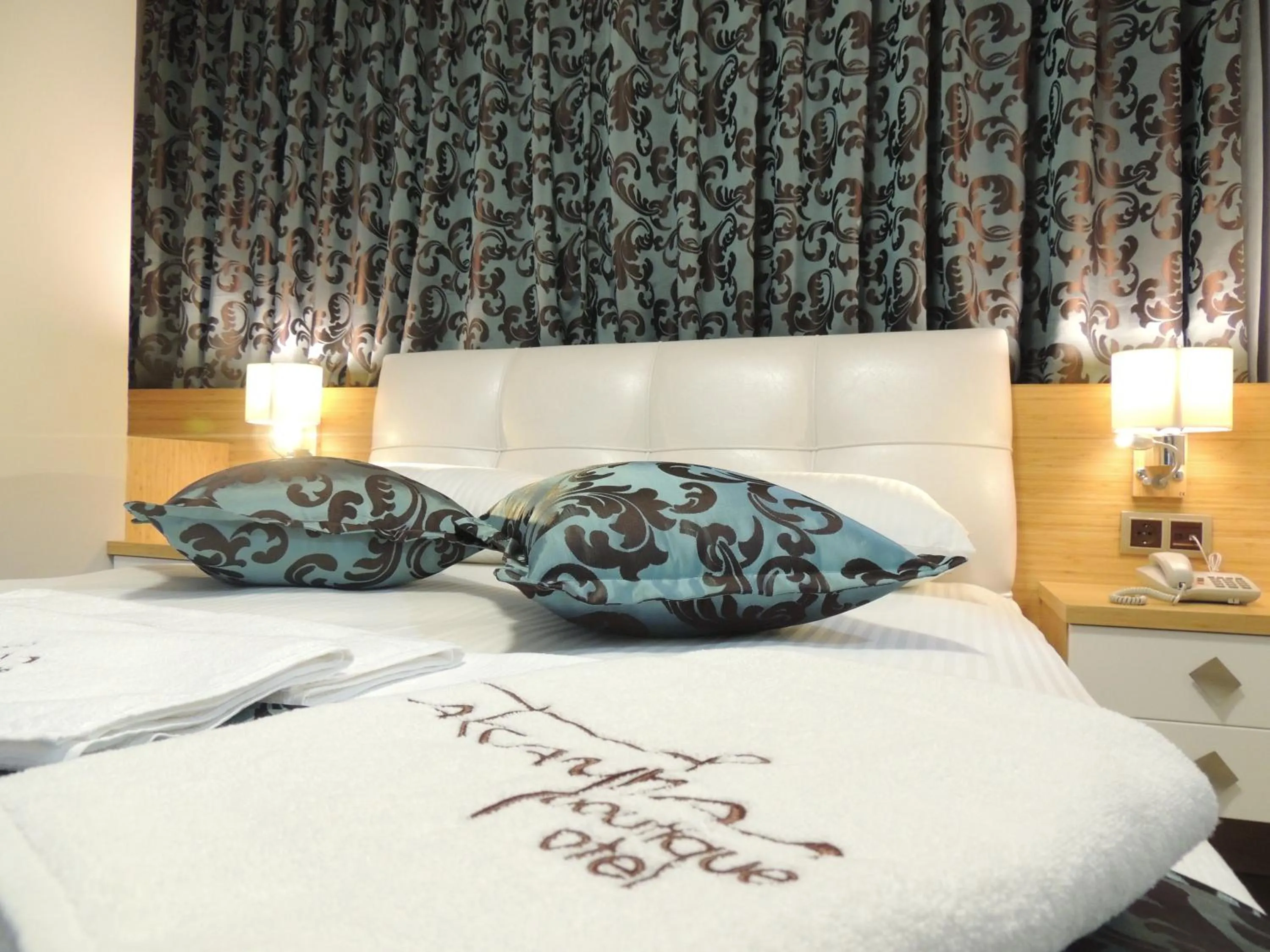 Bedroom, Bed in Akcayhan Hotel