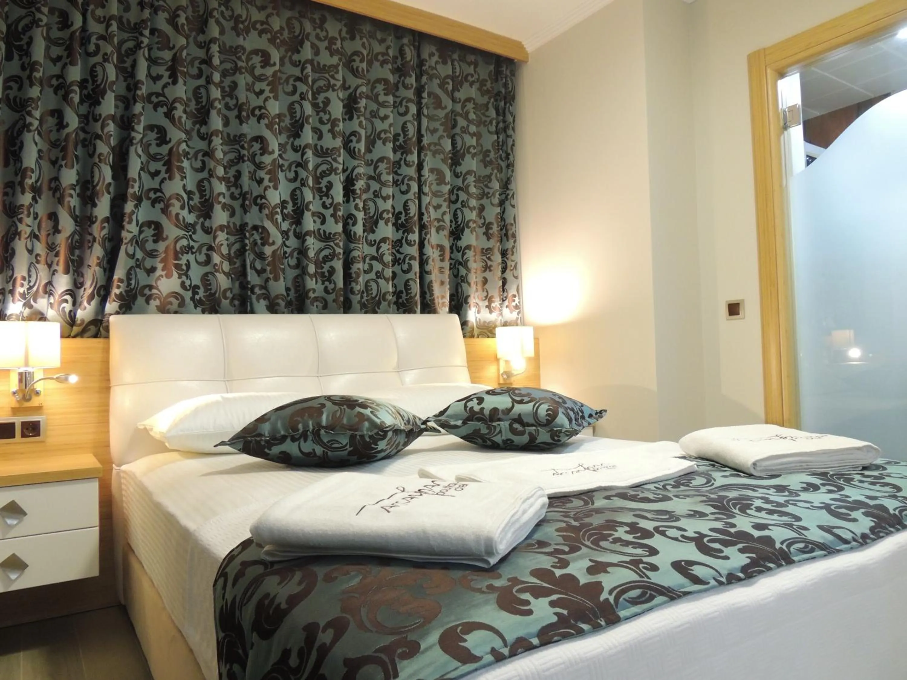 Bedroom, Bed in Akcayhan Hotel