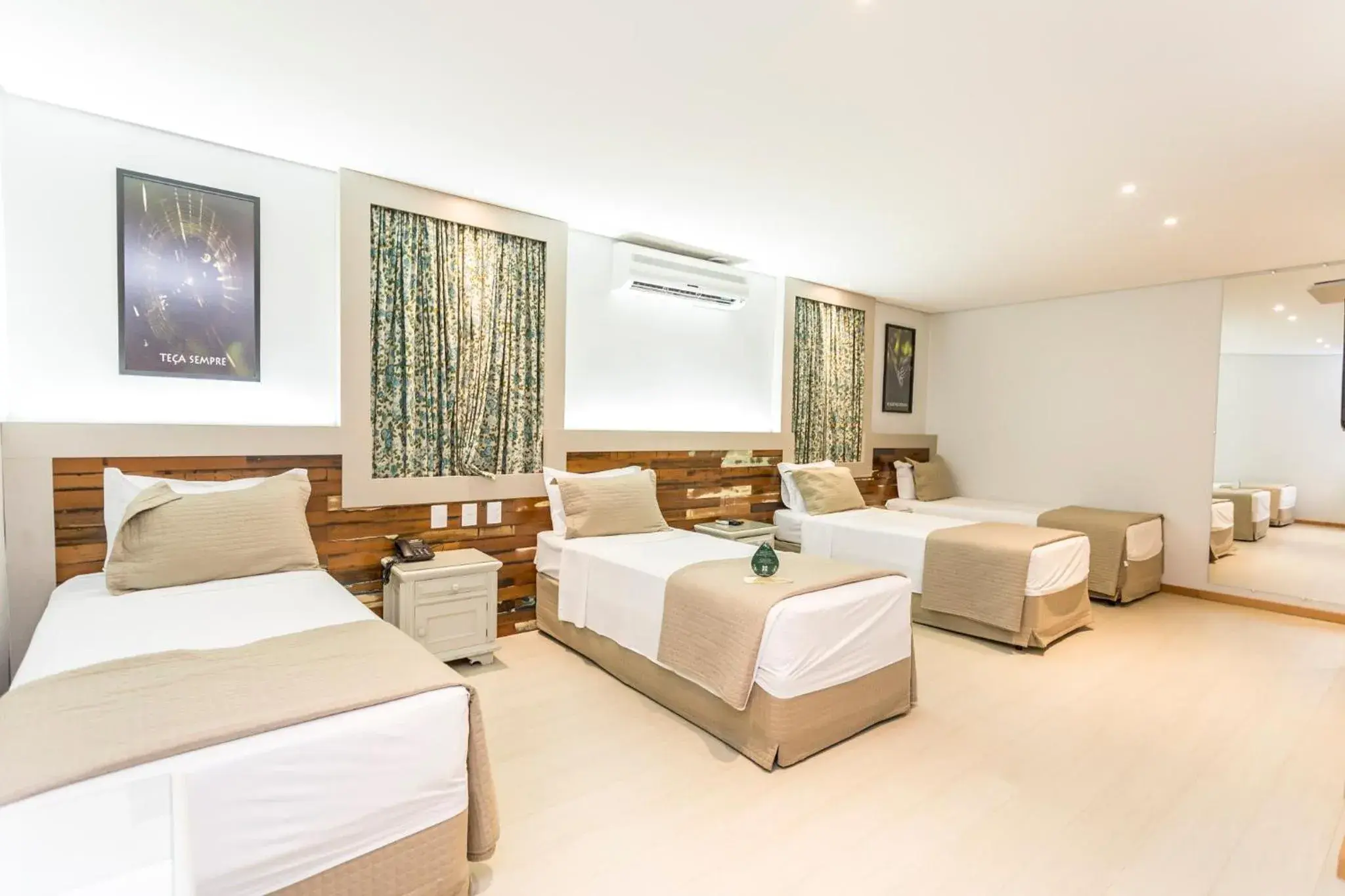 Quadruple Room in Hotel Pousada do Bosque Quadruple Room in Hotel Pousada do Bosque