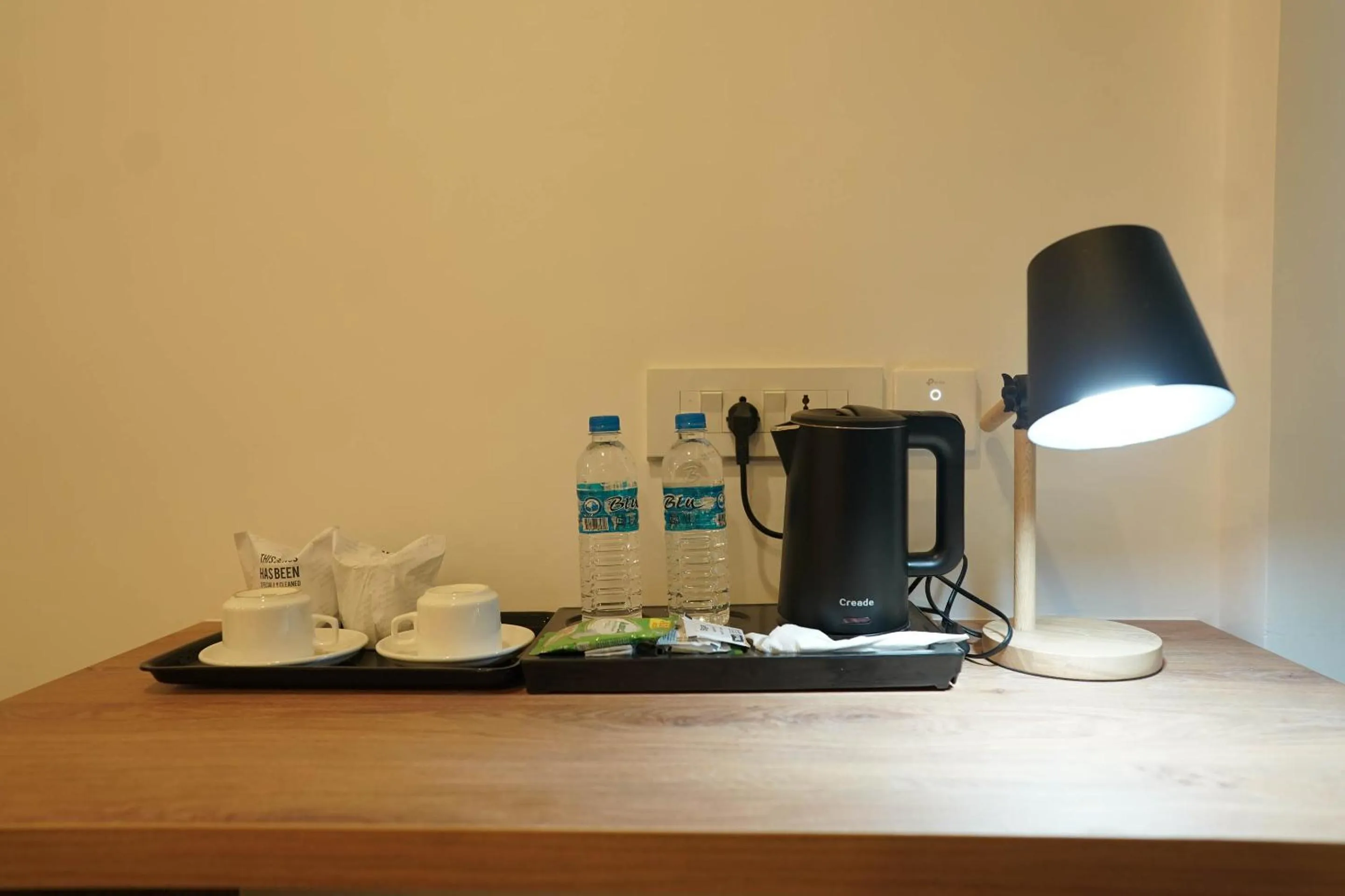 Coffee/tea facilities in HOTEL VKJ INN Aluva