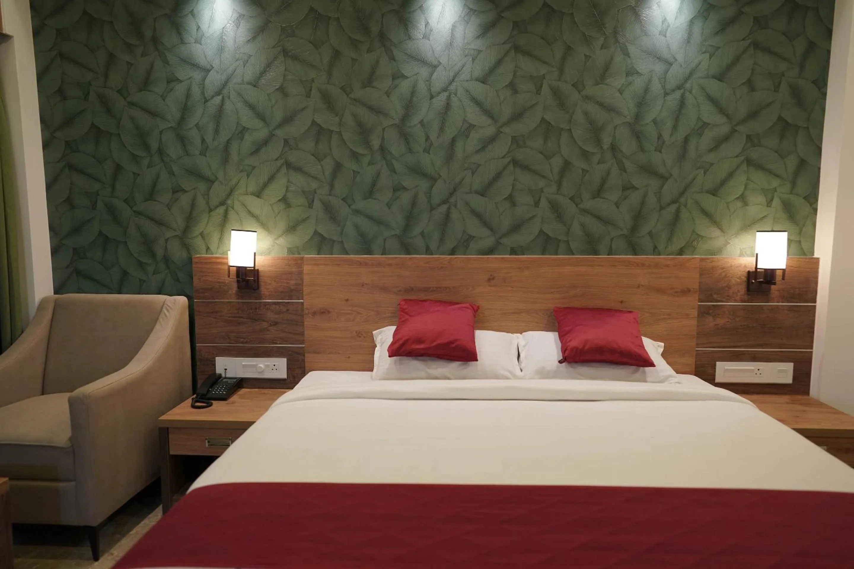 Bed in HOTEL VKJ INN Aluva