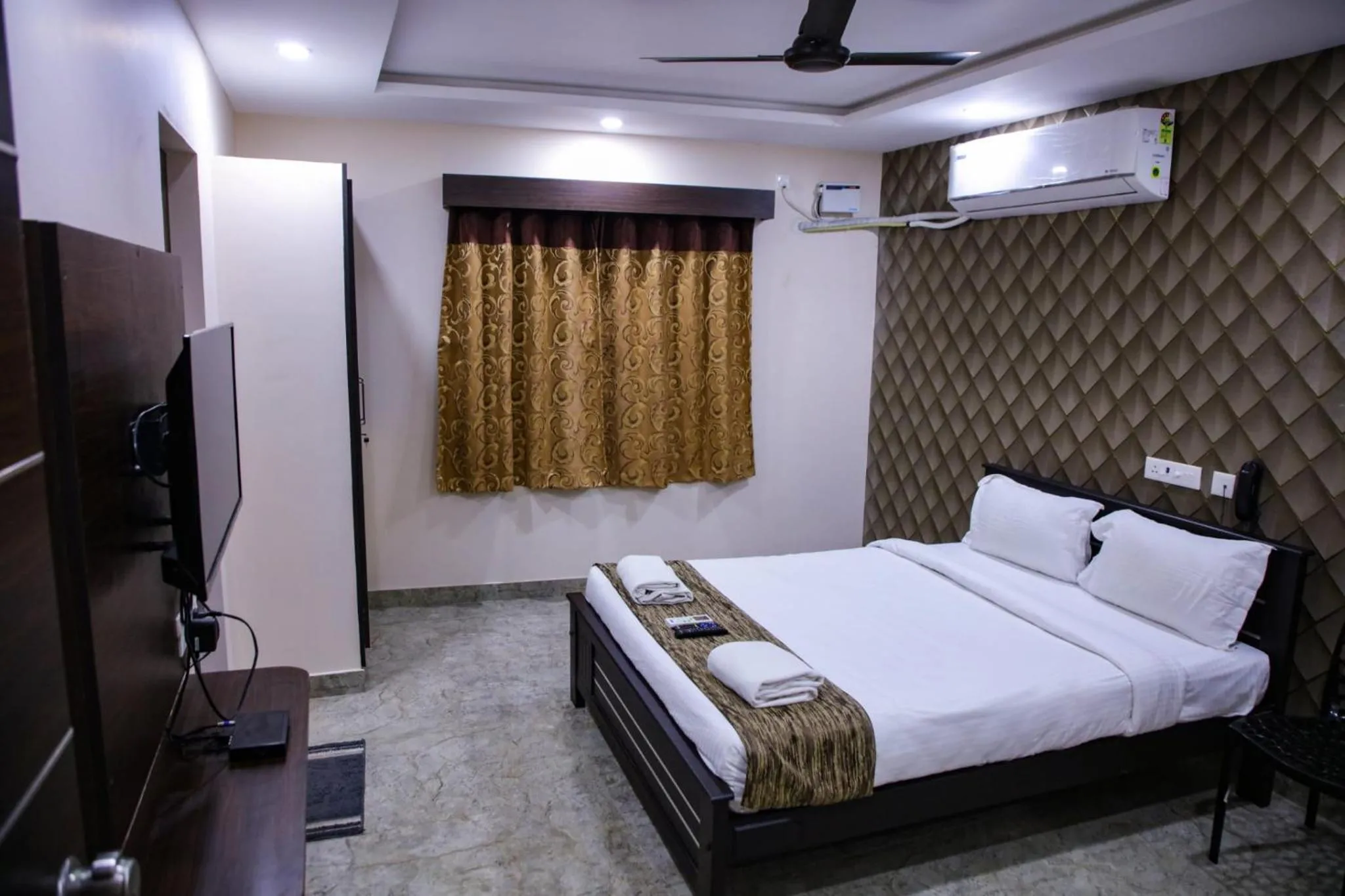 Hotel Grand Sapphire & Elite Suite