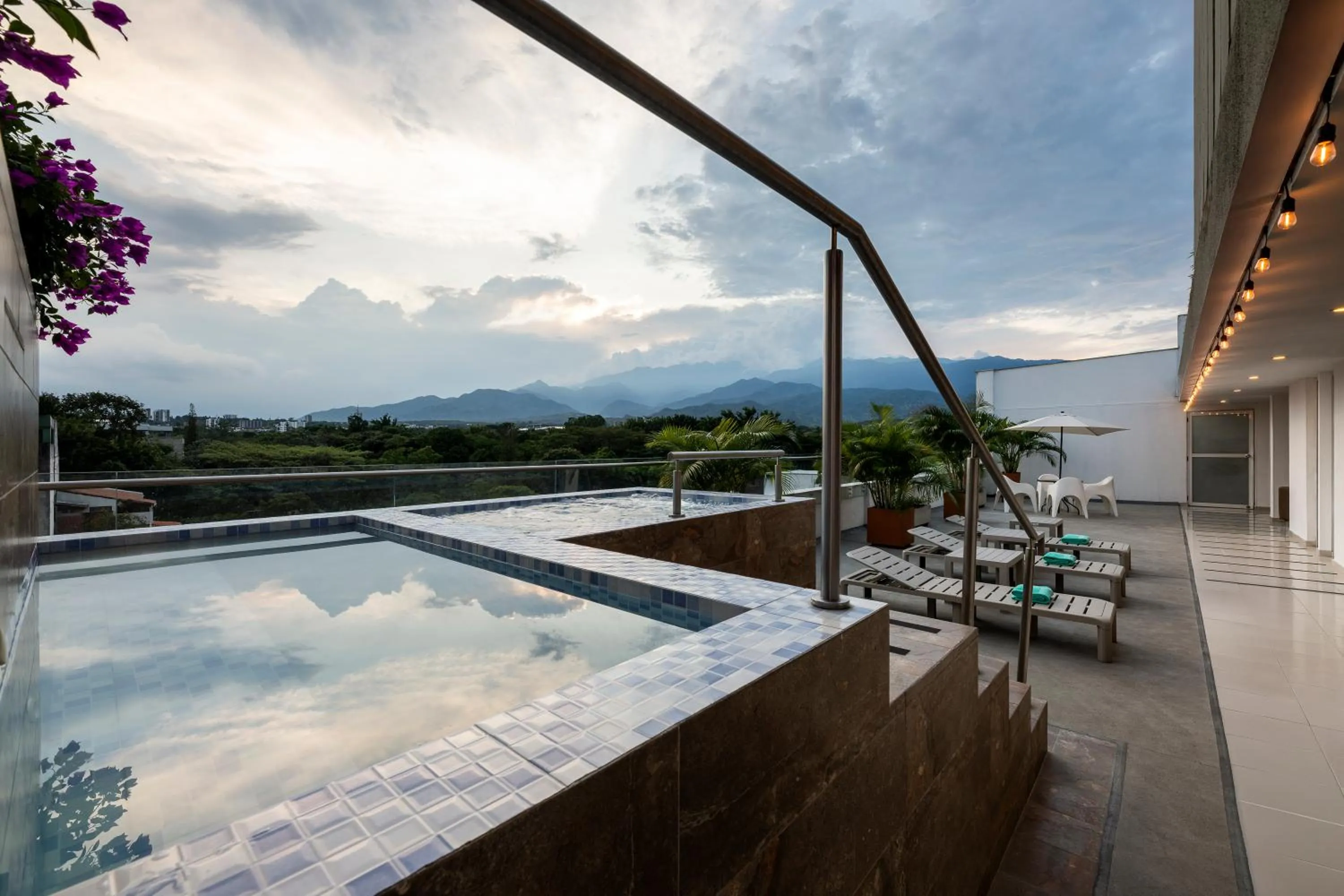 Solarium in Hotel MS Ciudad Jardin