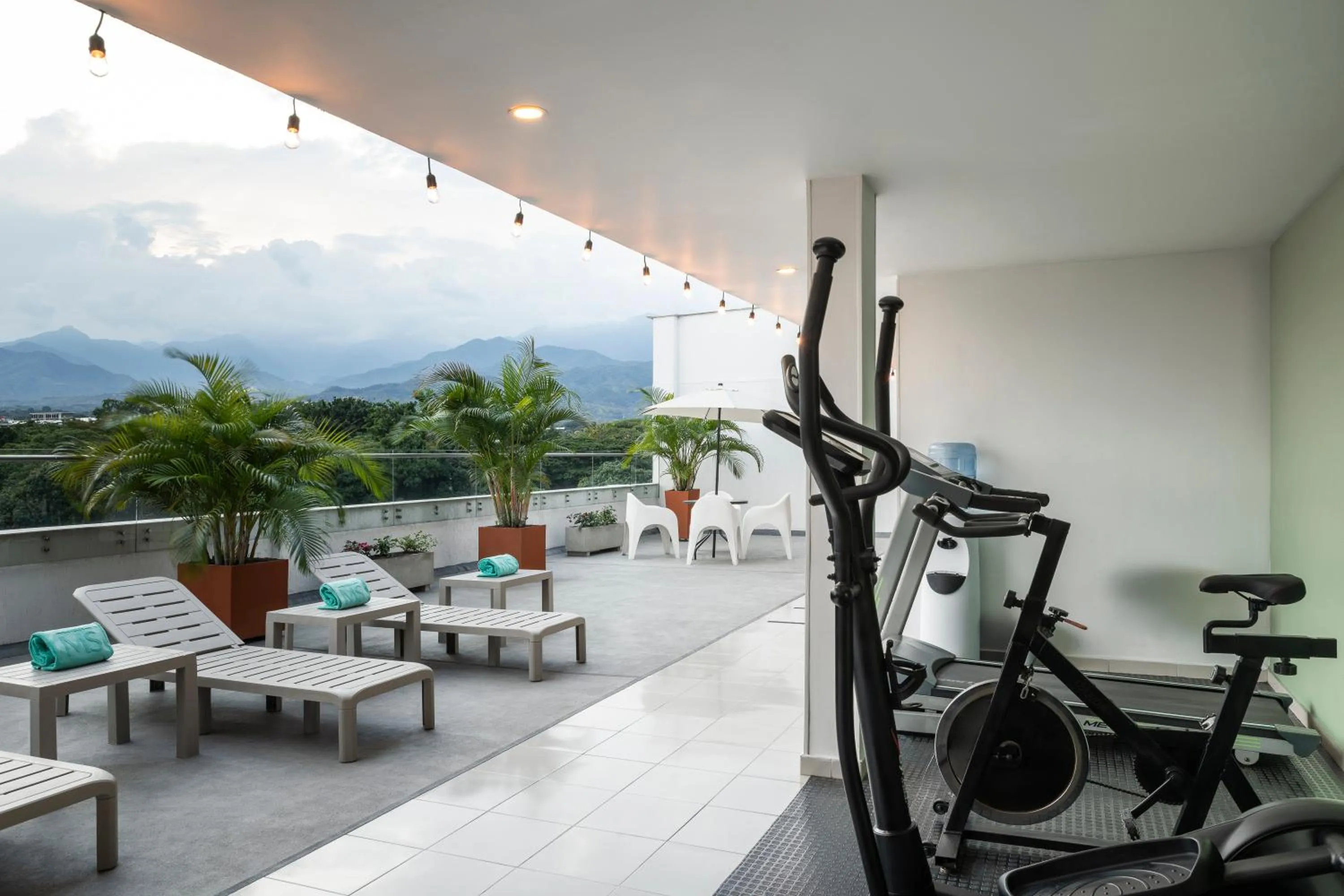 Solarium in Hotel MS Ciudad Jardin