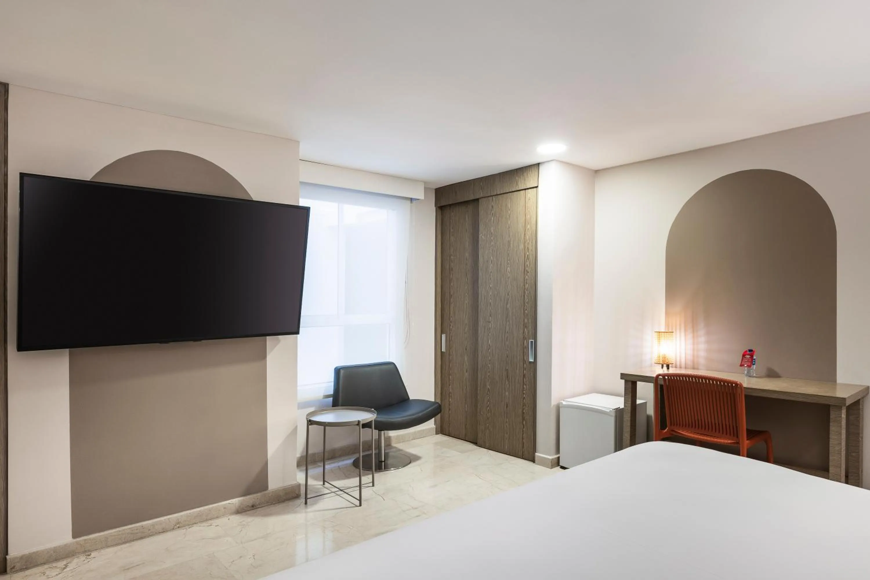 TV and multimedia, Bed in Hotel MS Ciudad Jardin