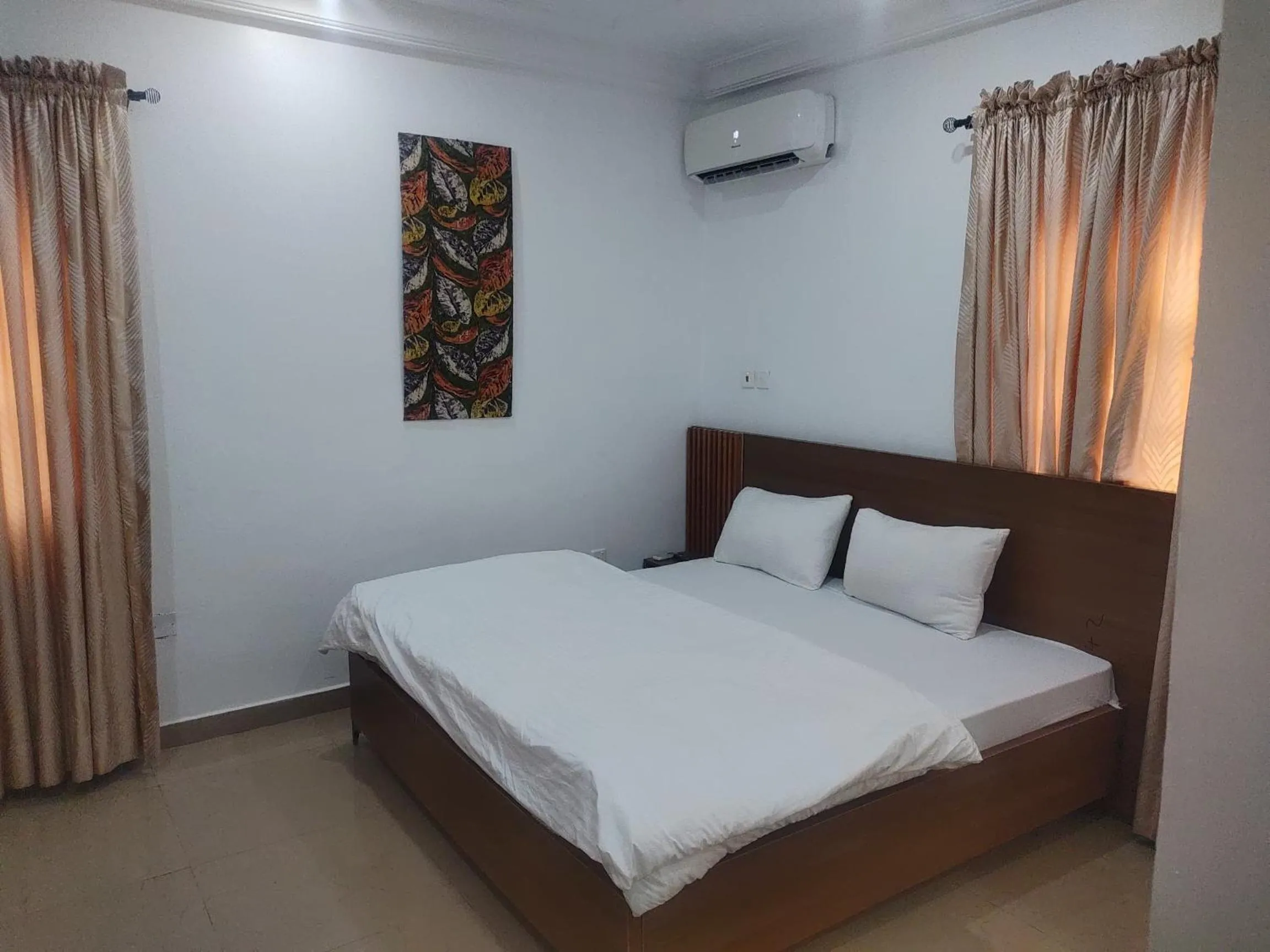 Bedroom, Bed in Skenyo Hotel & Apartments