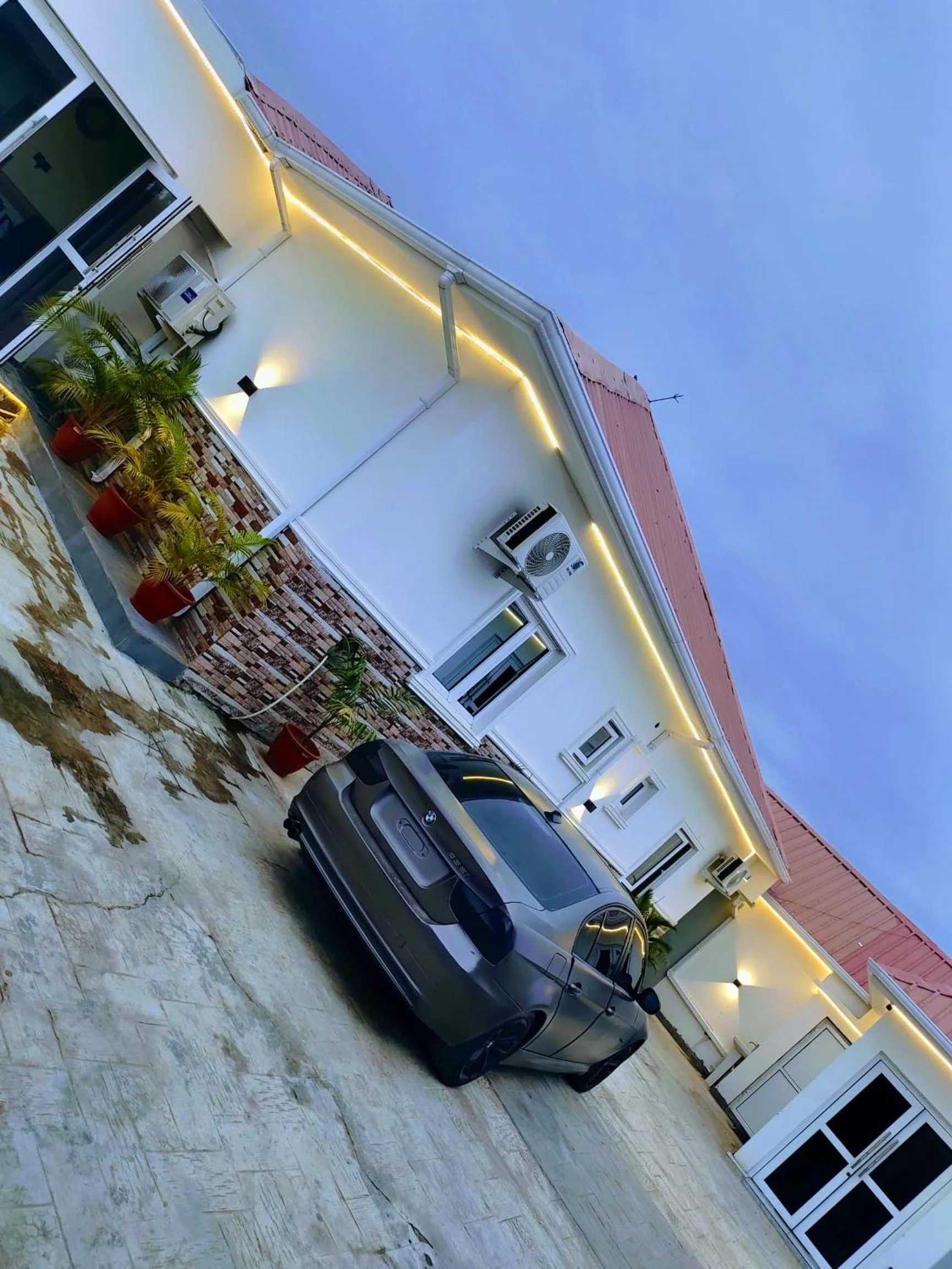 Property building in Skenyo Hotel & Apartments