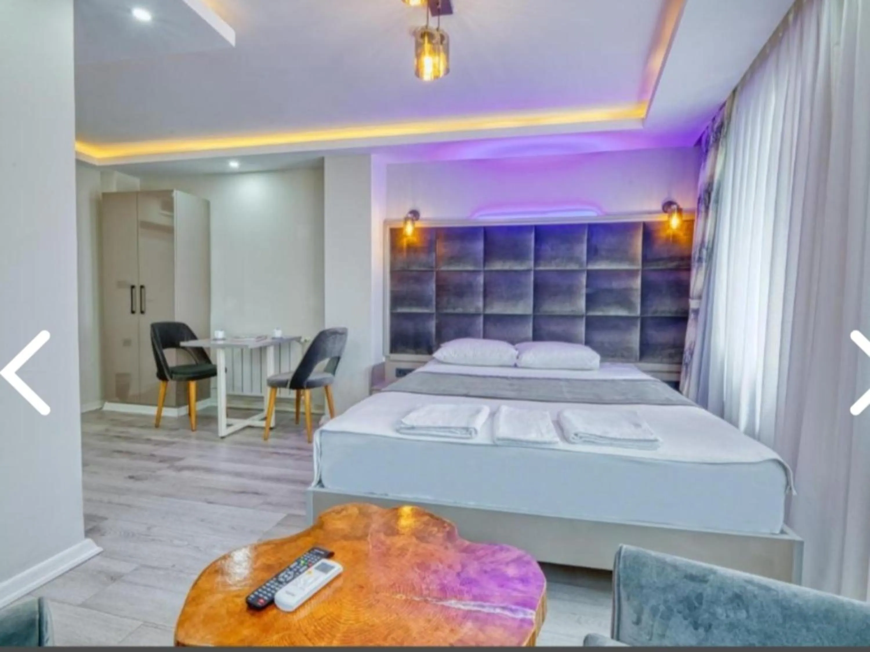 Bed in GALATAGREENAPPLEHOTEL