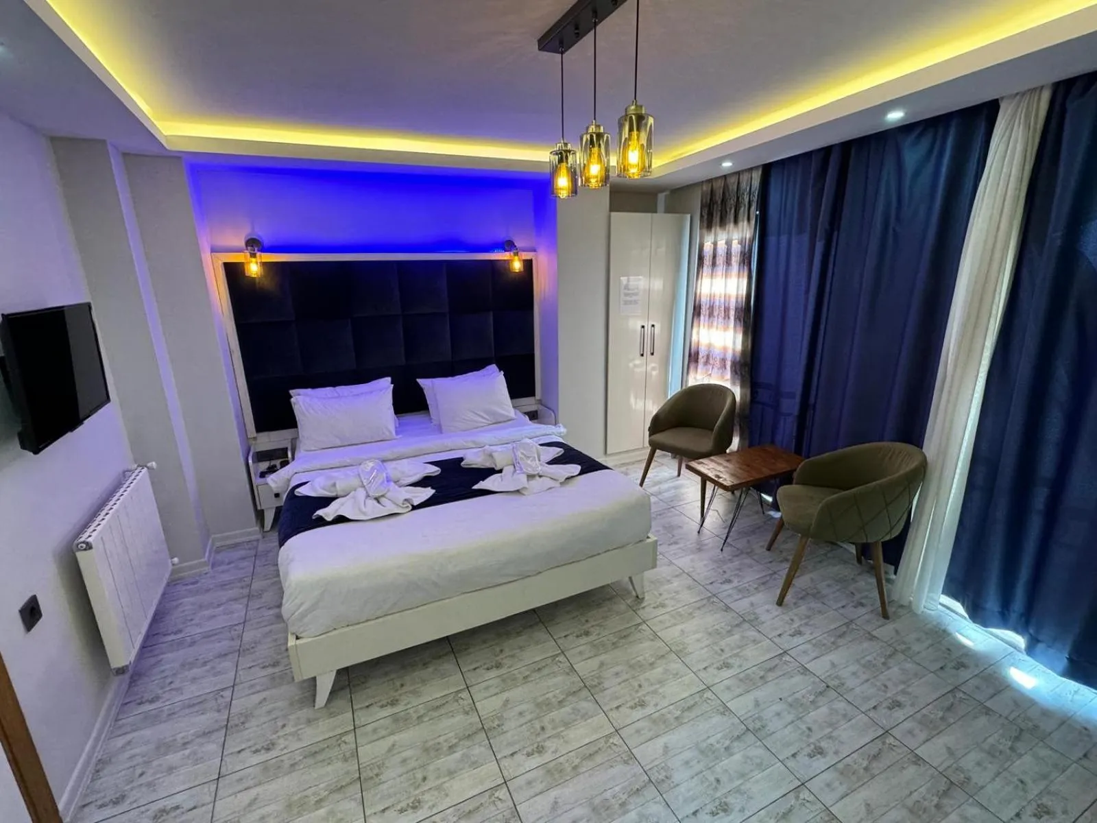 Bed in GALATAGREENAPPLEHOTEL