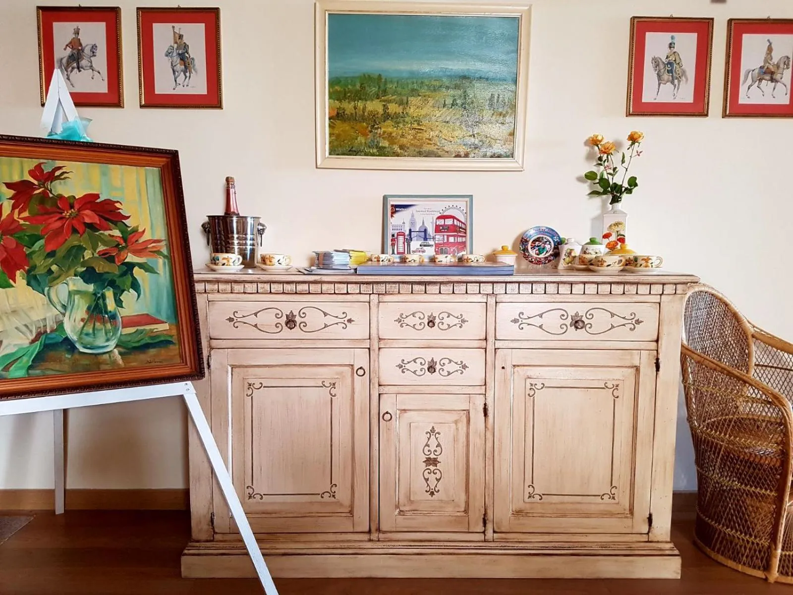 Decorative detail in Cadorna Chalet