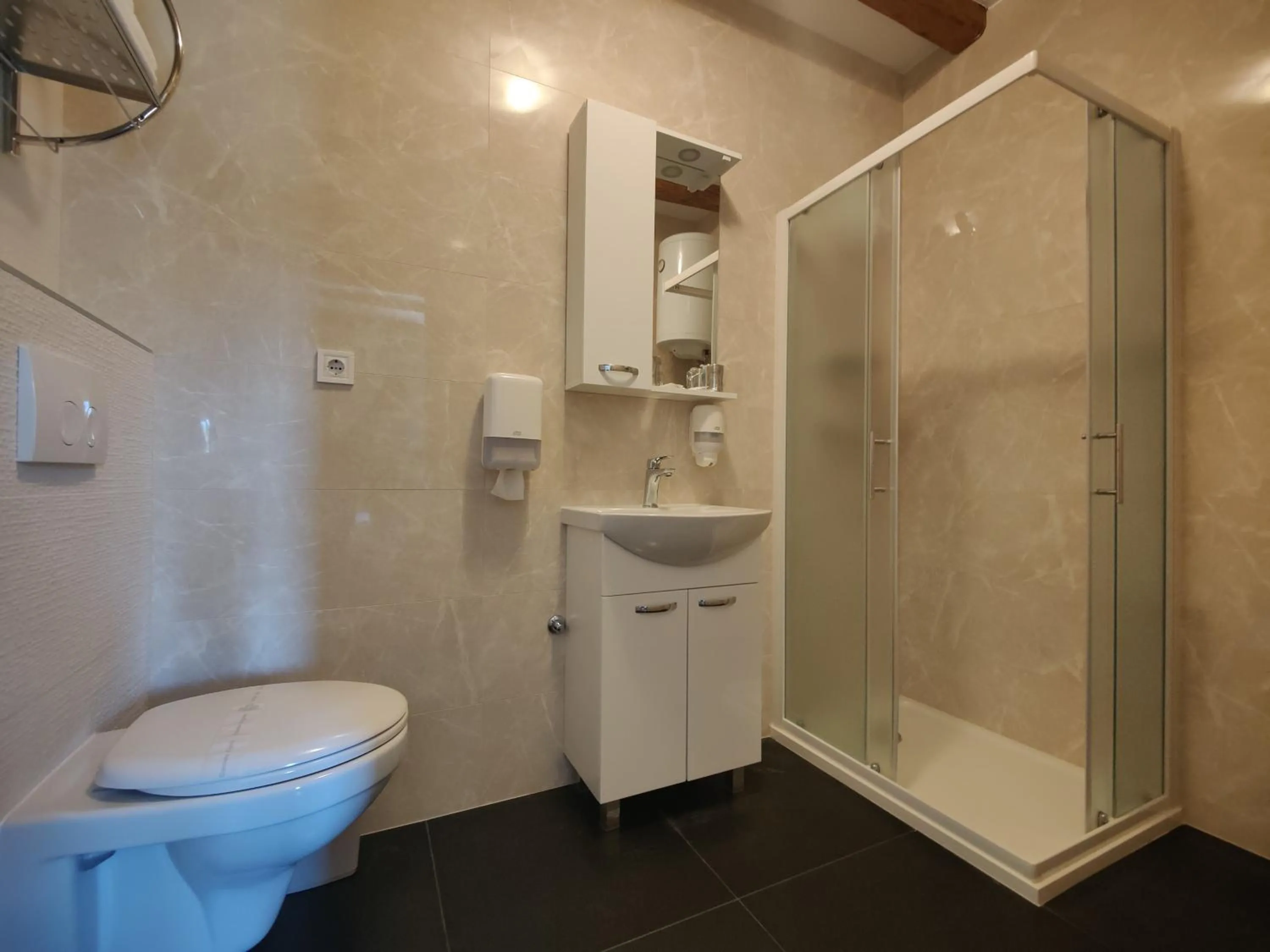 Shower in Boutique Castello Gulich