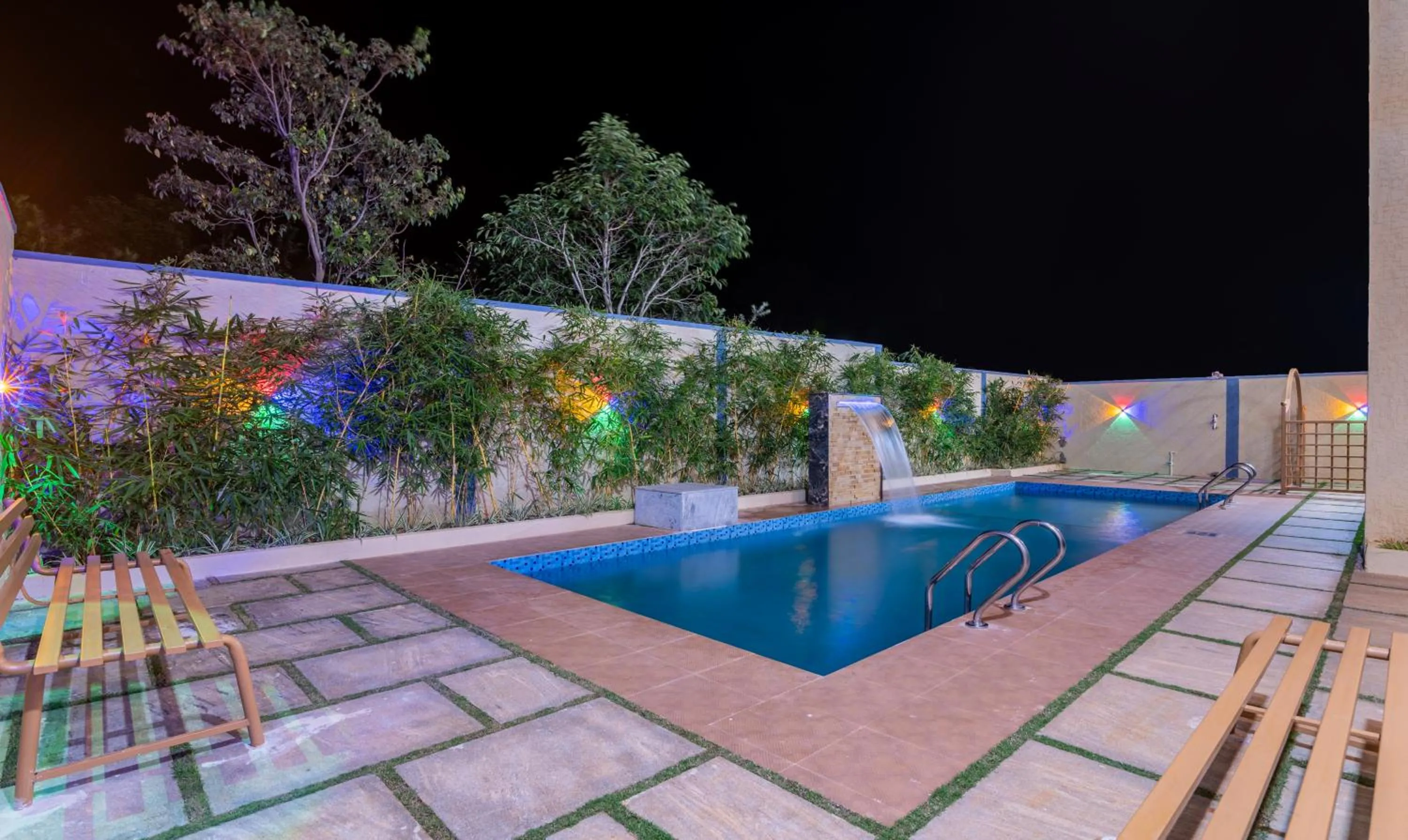 Pool view in Itsy Hotels Kurinji Stay Inn