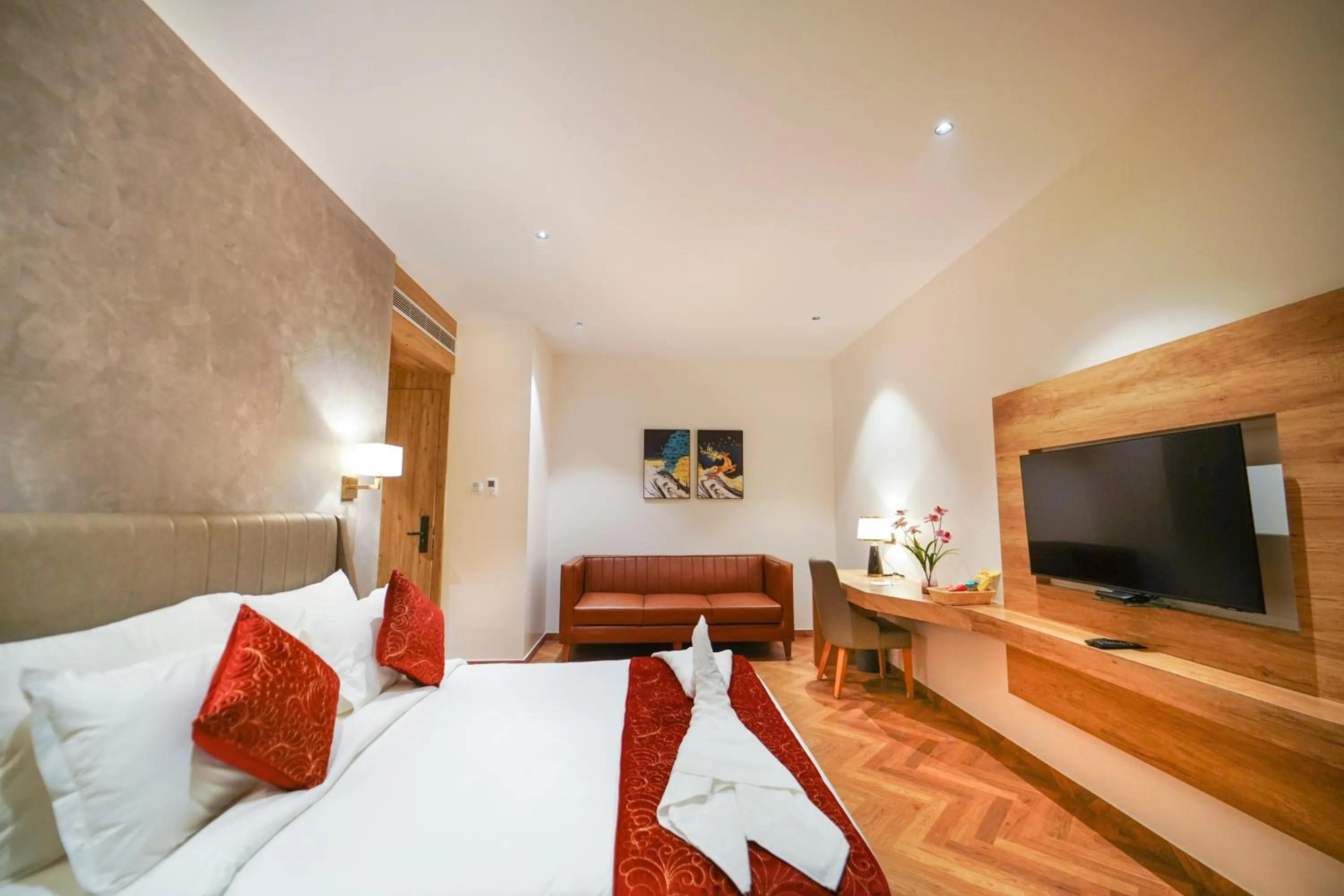 Bedroom, Bed in Hotel Park Inn Nellore - Near the Hospital & Highway