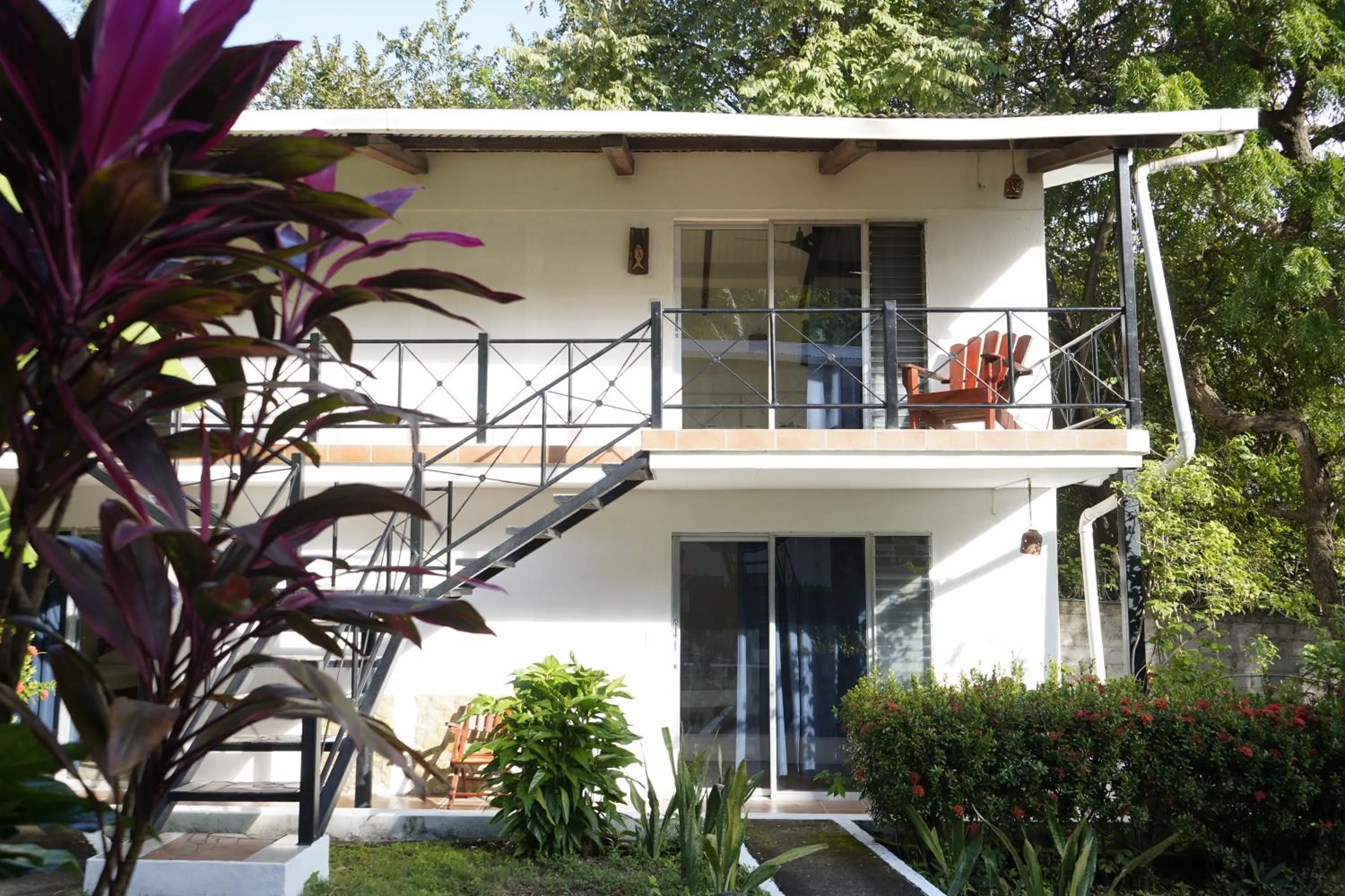 Property building in El Pacifico Hotel