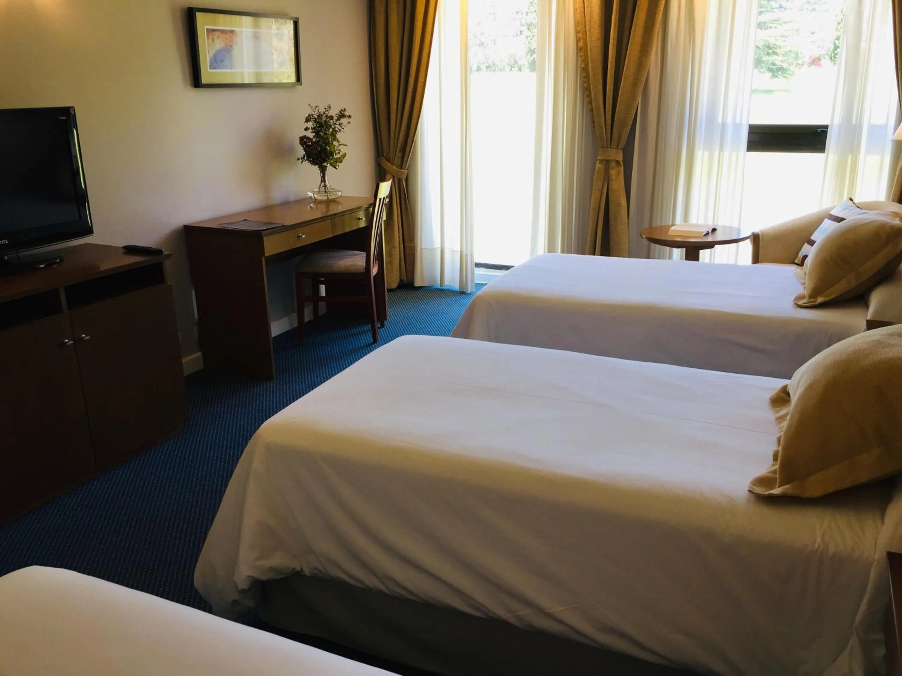 Photo of the whole room, Bed in San Miguel Plaza Hotel All Inclusive