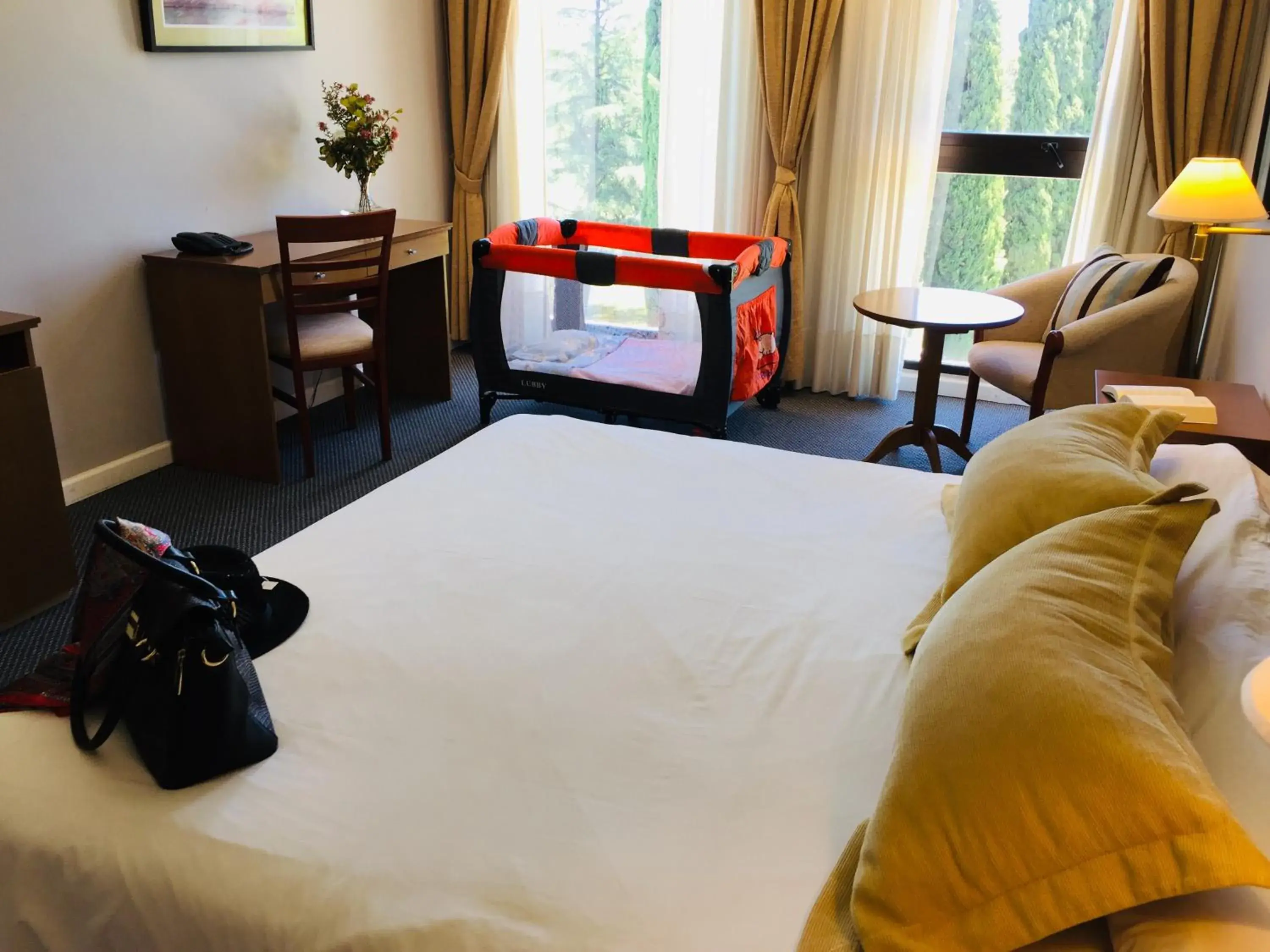 Bed in San Miguel Plaza Hotel All Inclusive Bed in San Miguel Plaza Hotel All Inclusive