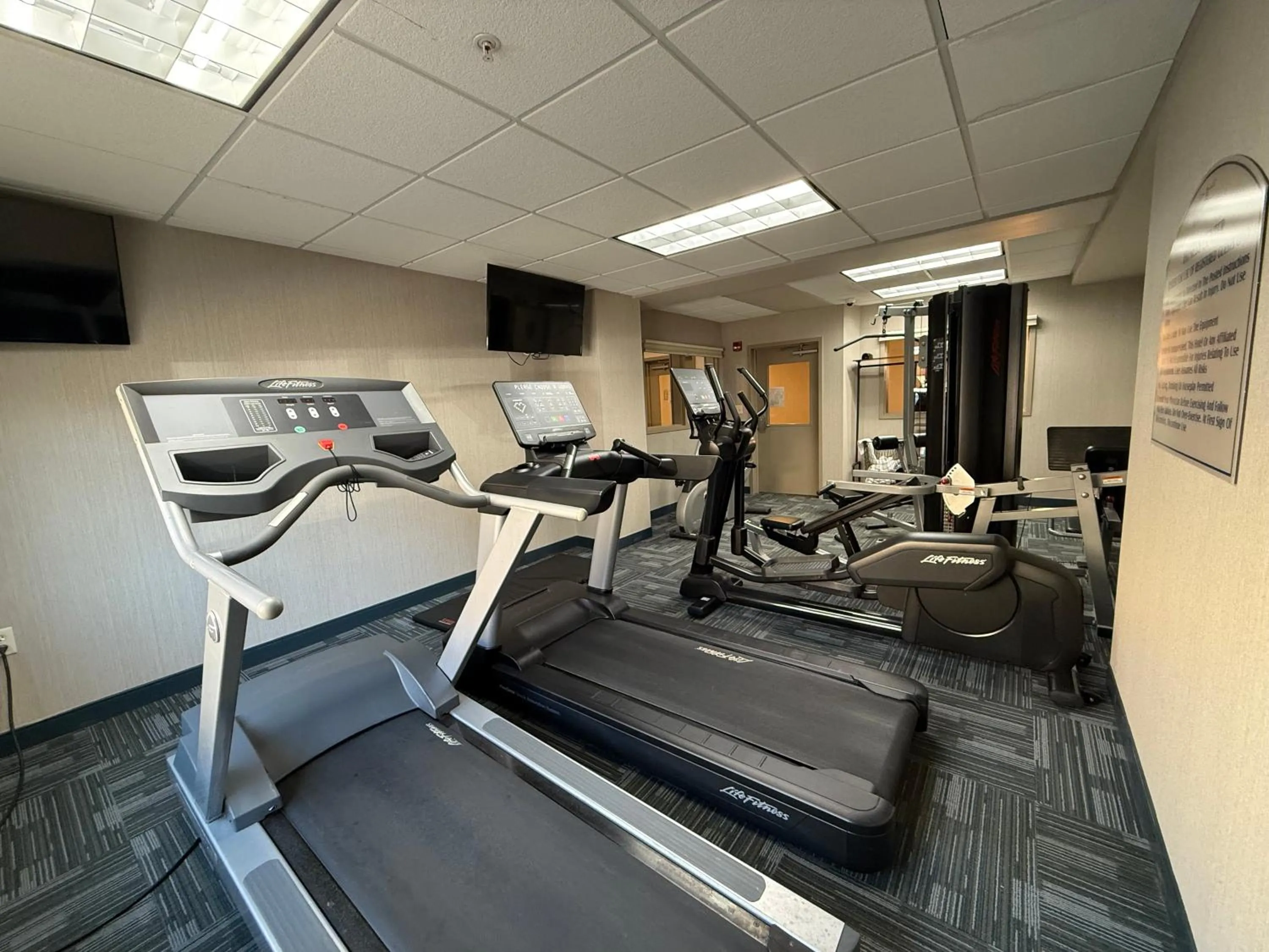 Fitness centre/facilities in Beacon Pointe on Lake Superior