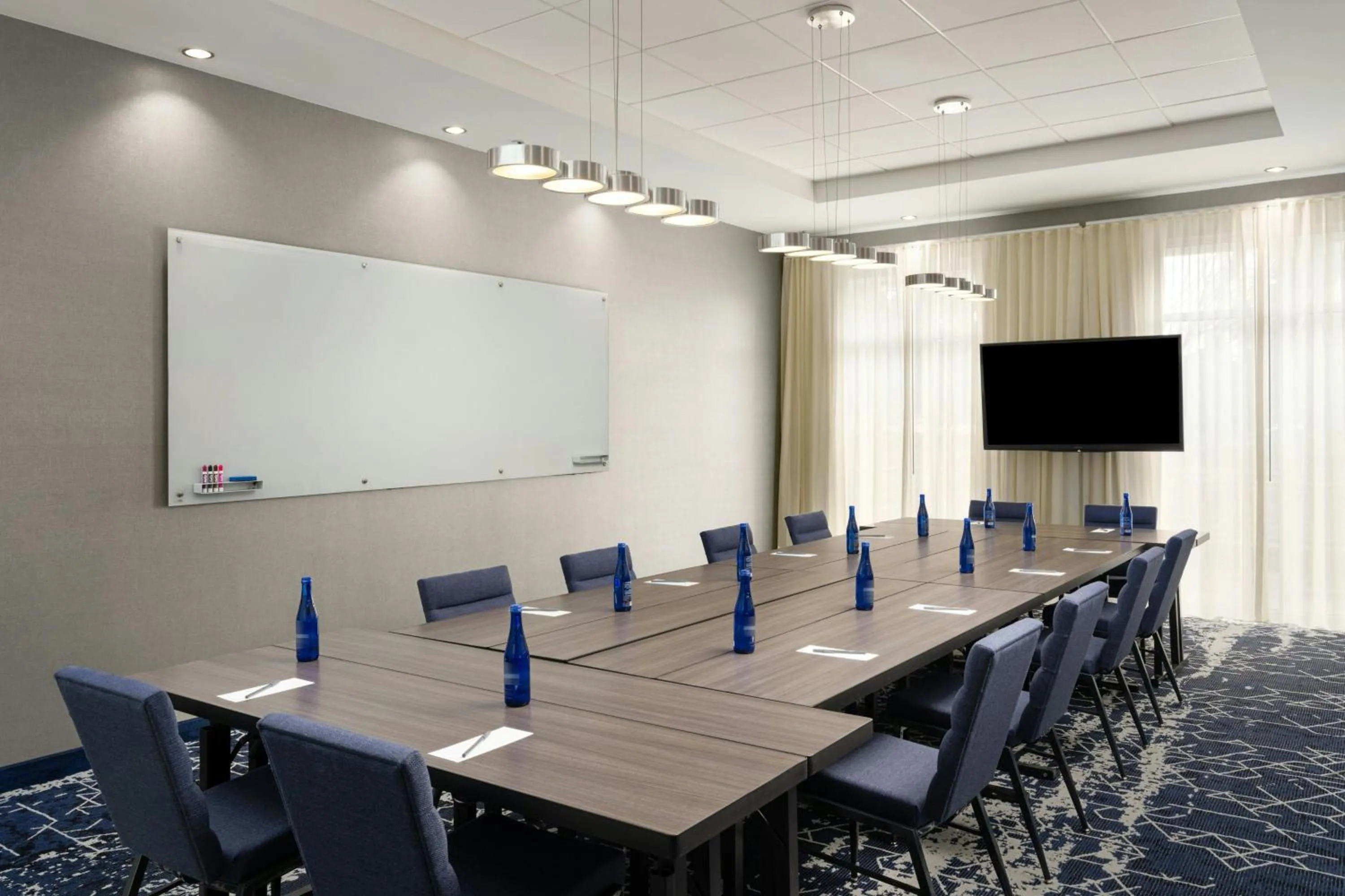 Meeting/conference room in Courtyard by Marriott Sunnyvale Silicon Valley
