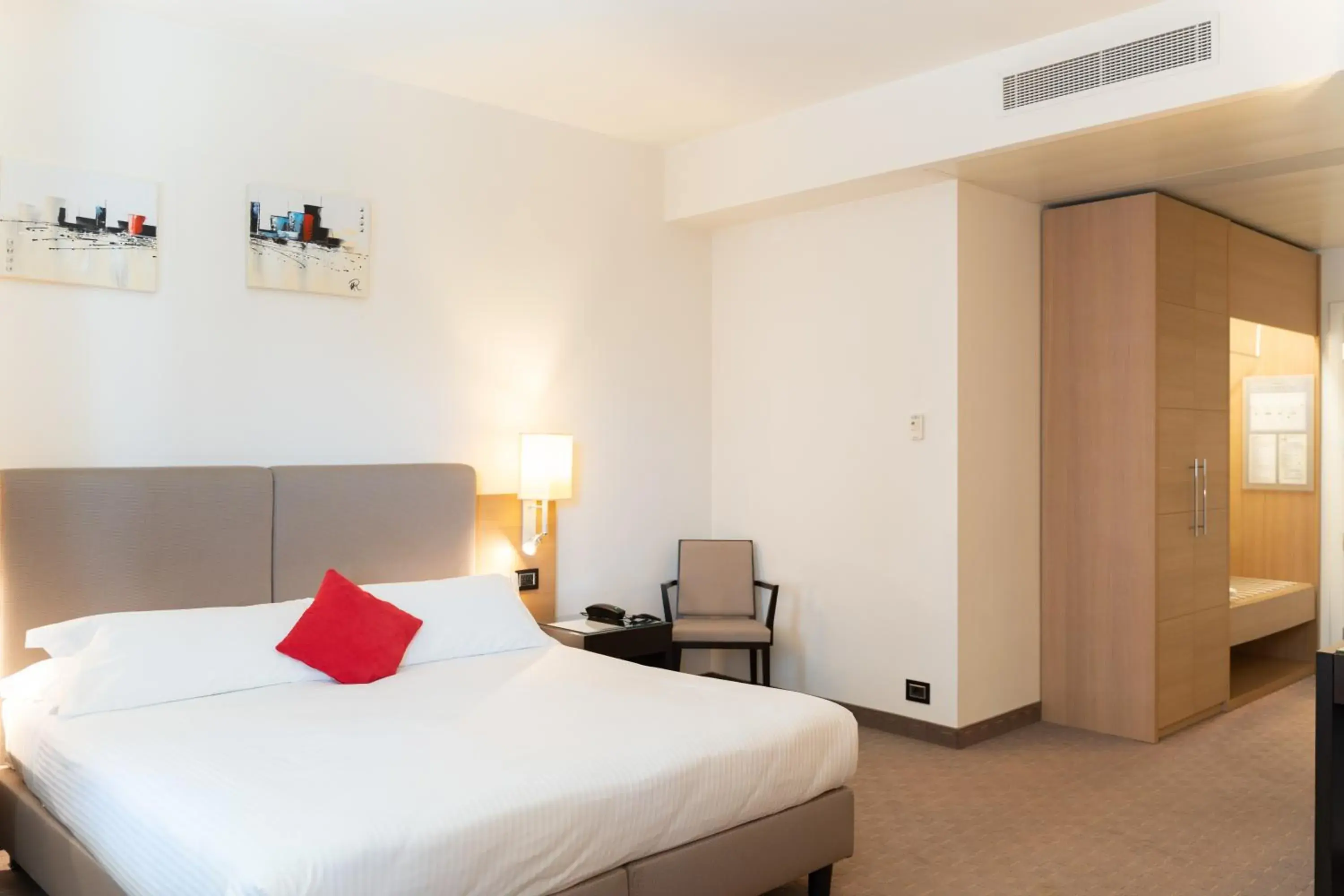 Bed in Ariha Hotel Cosenza Bed in Ariha Hotel Cosenza