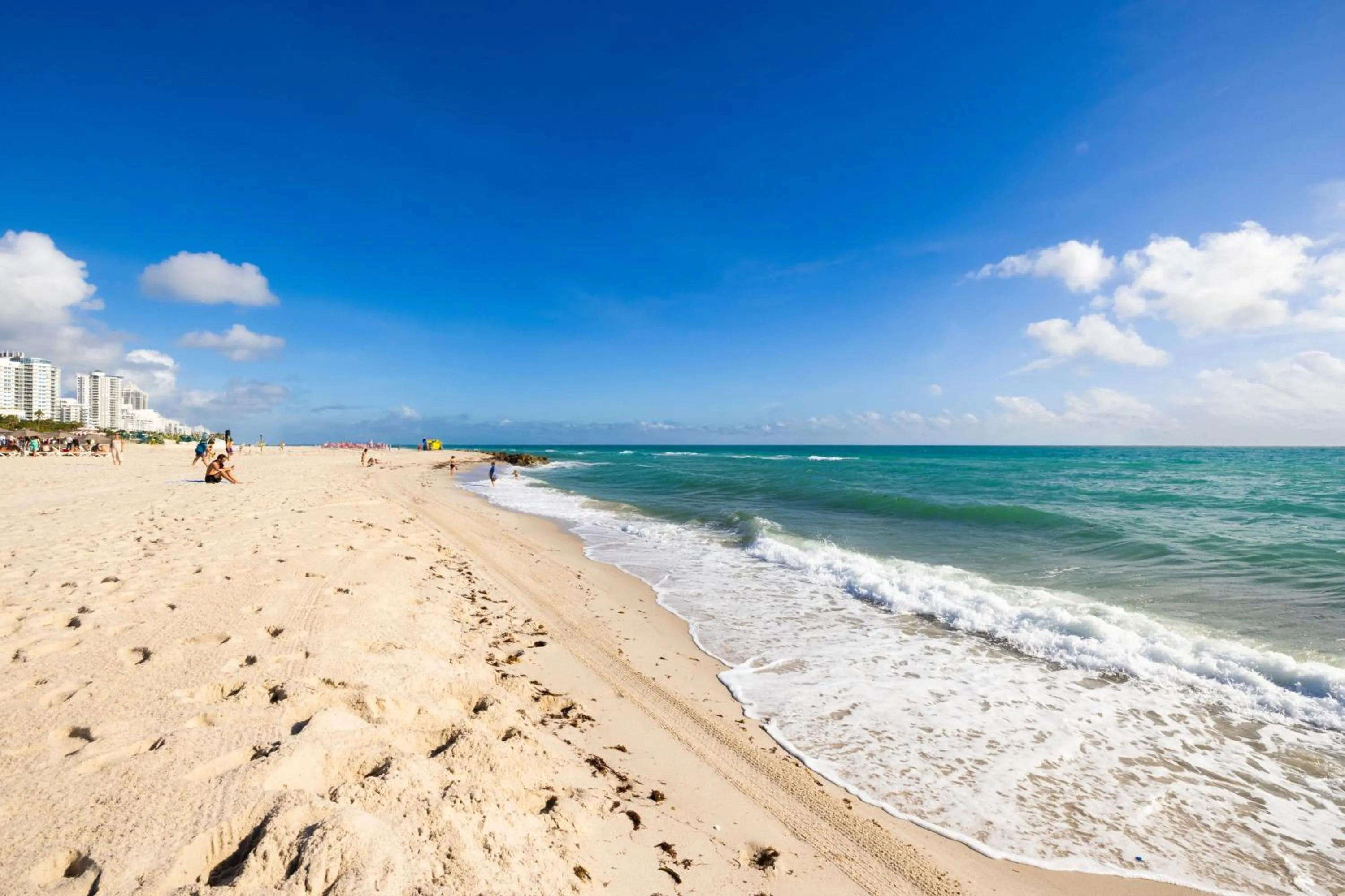Beach in Riu Plaza Miami Beach