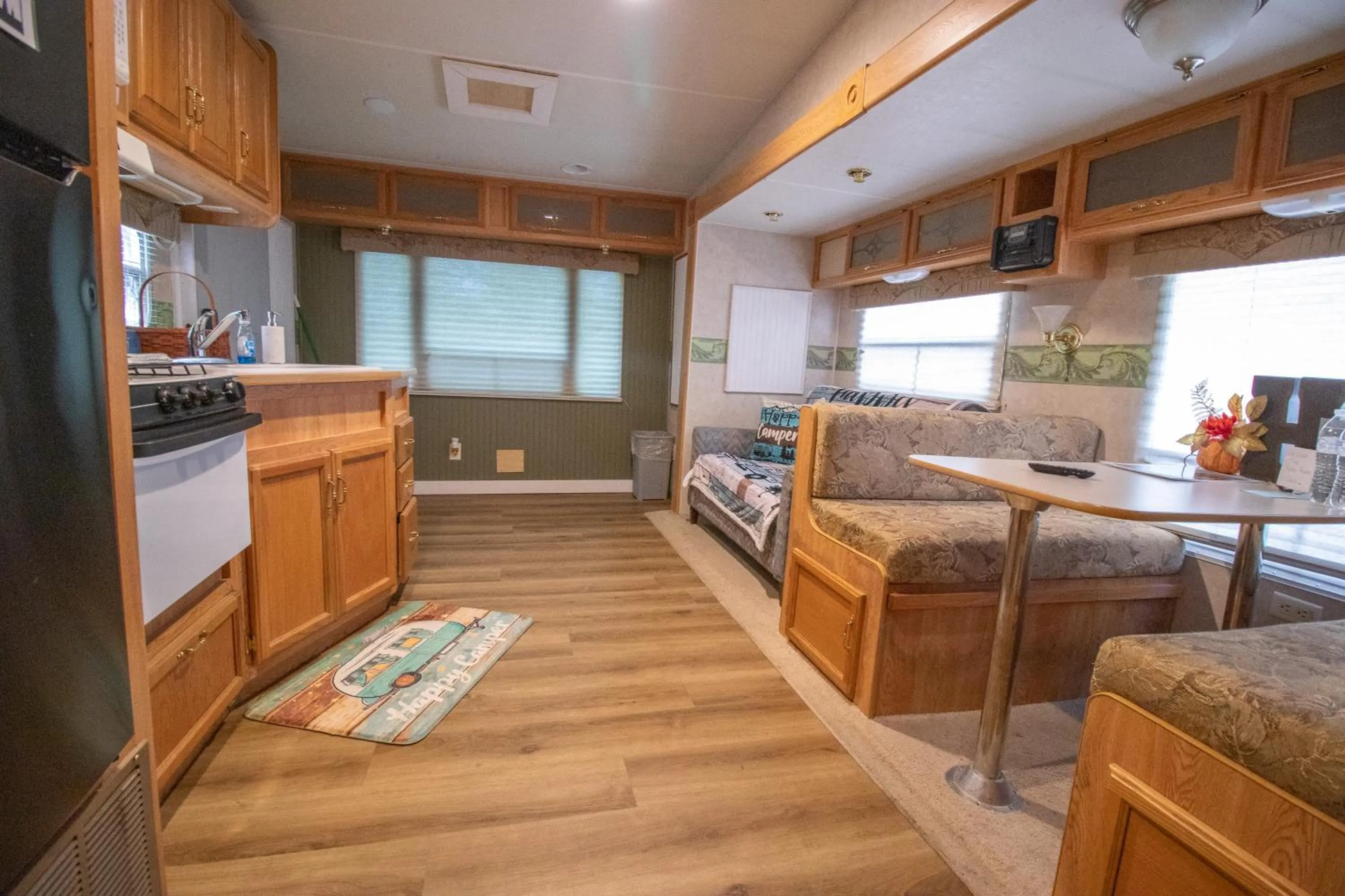 TV and multimedia in Kozy Haven Log Cabin Rentals