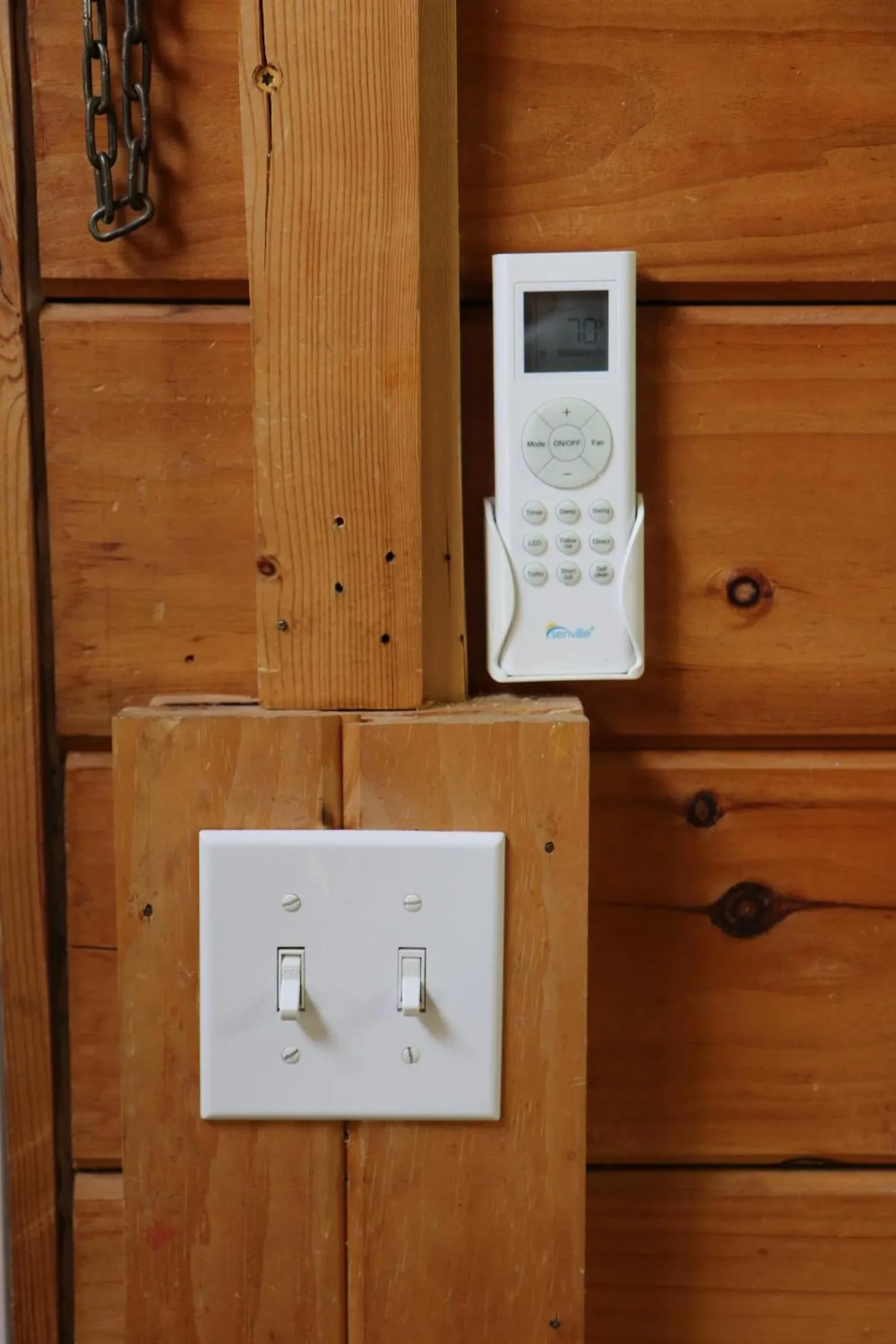 air conditioner in Kozy Haven Log Cabin Rentals