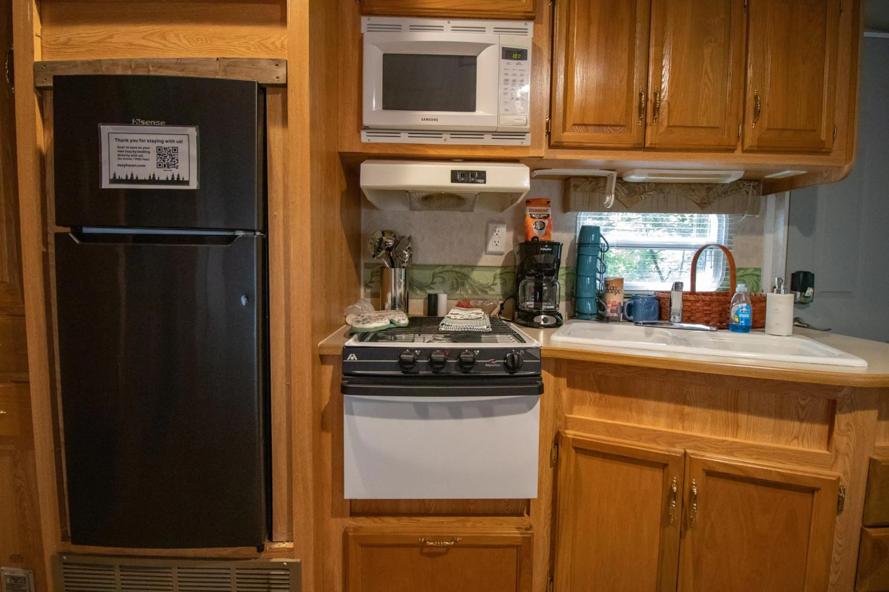 Coffee/tea facilities in Kozy Haven Log Cabin Rentals