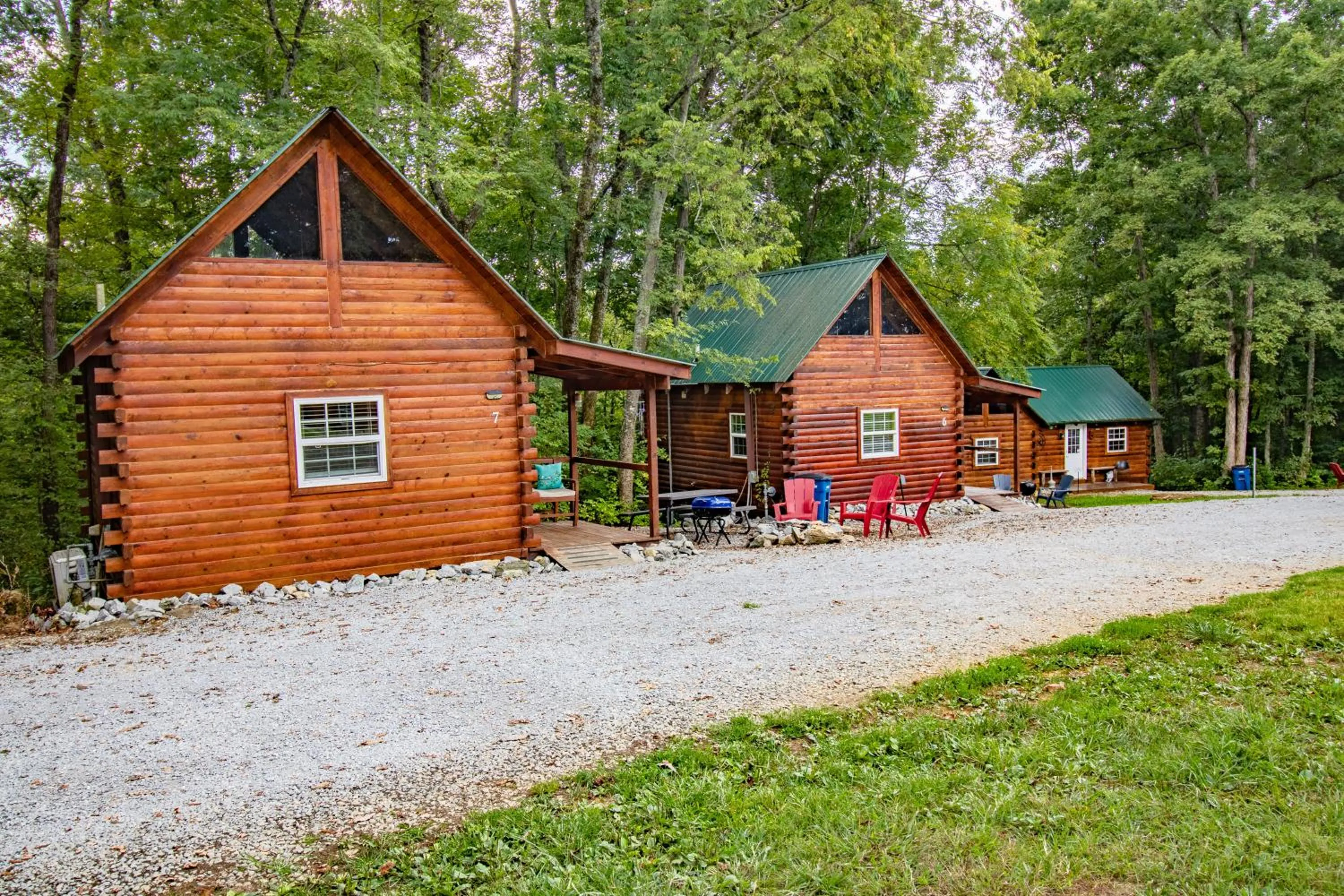 Property building in Kozy Haven Log Cabin Rentals