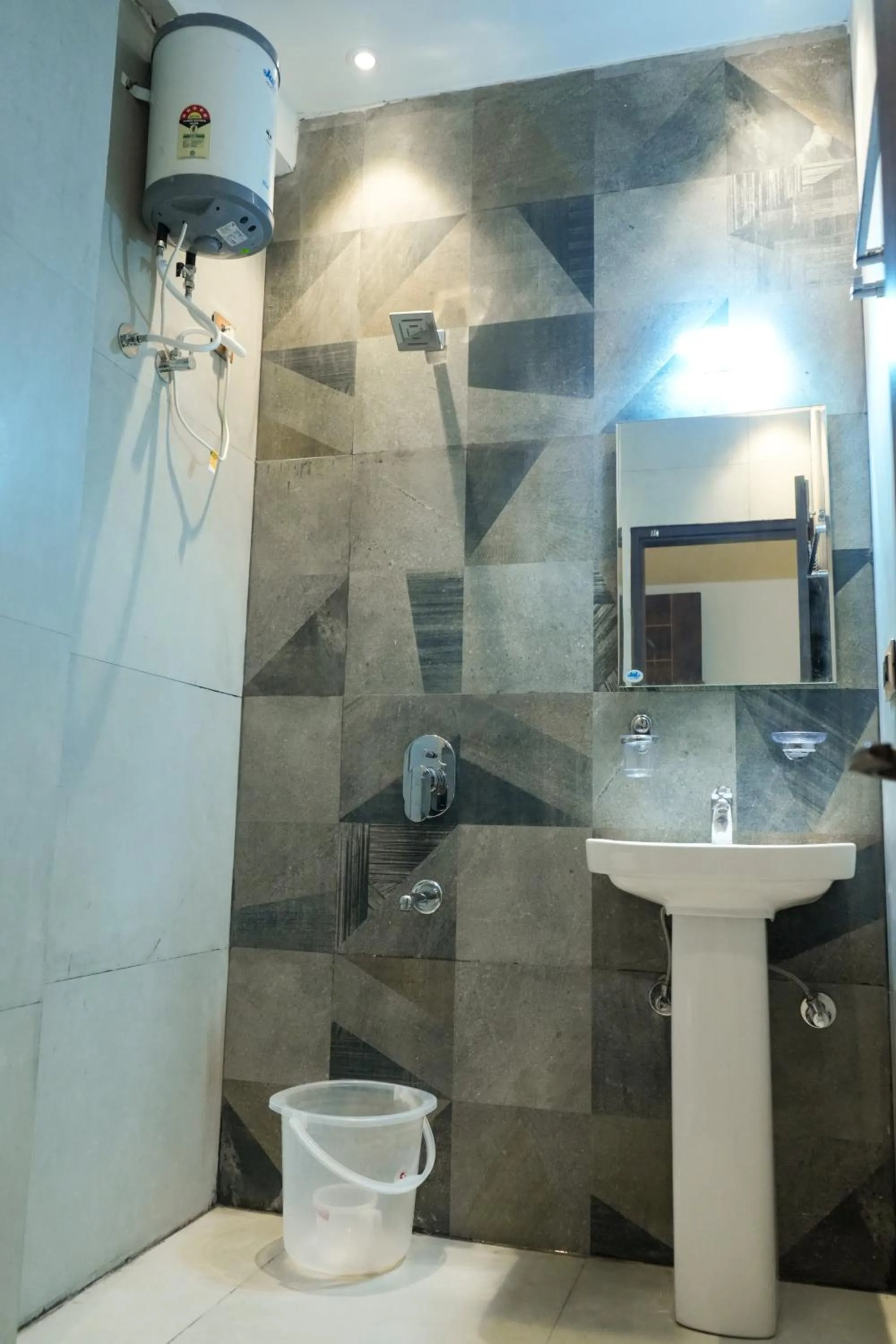 Bathroom in Hotel Katani Inn