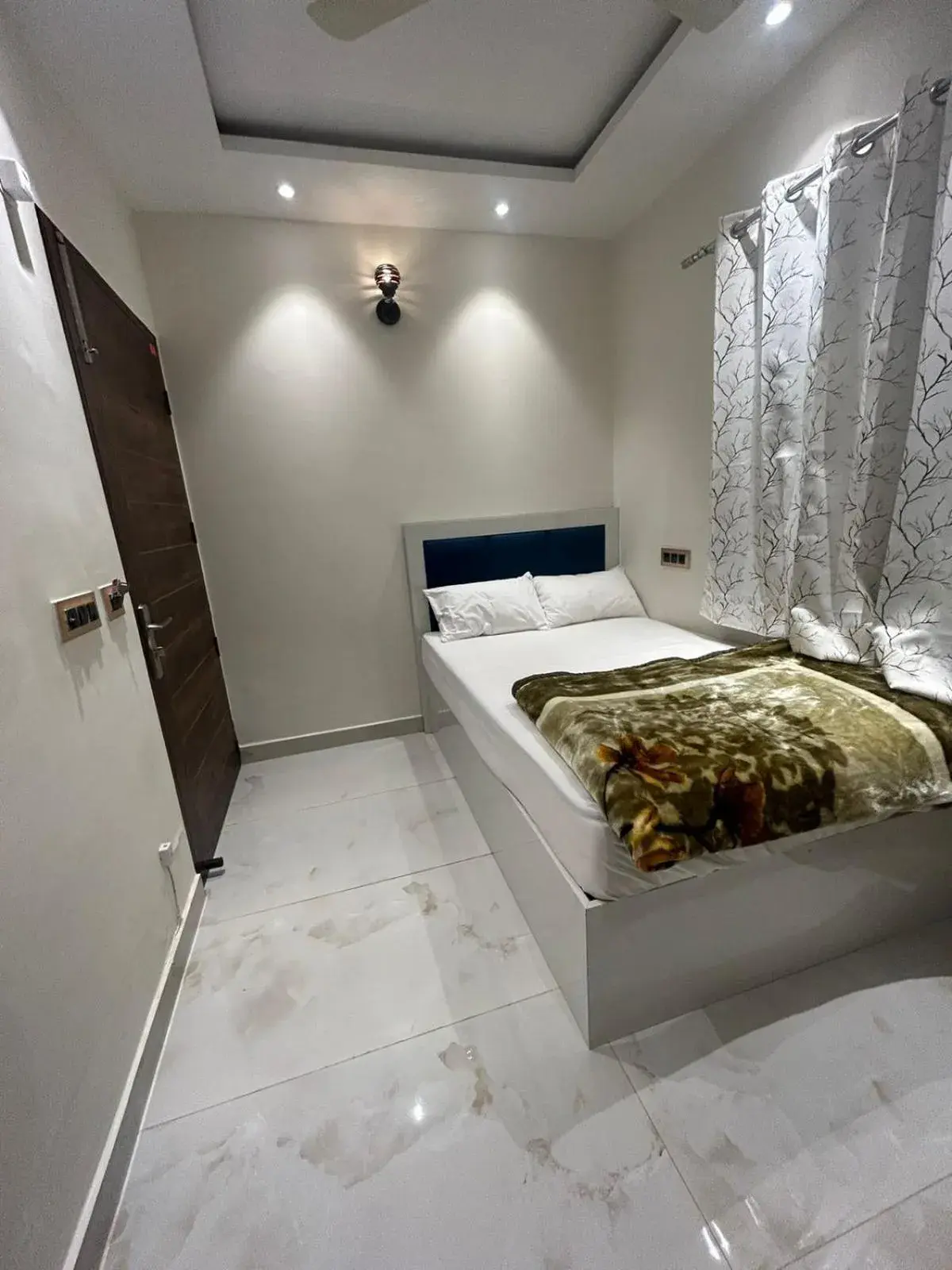 Standard Studio in Hotel Katani Inn Standard Studio in Hotel Katani Inn