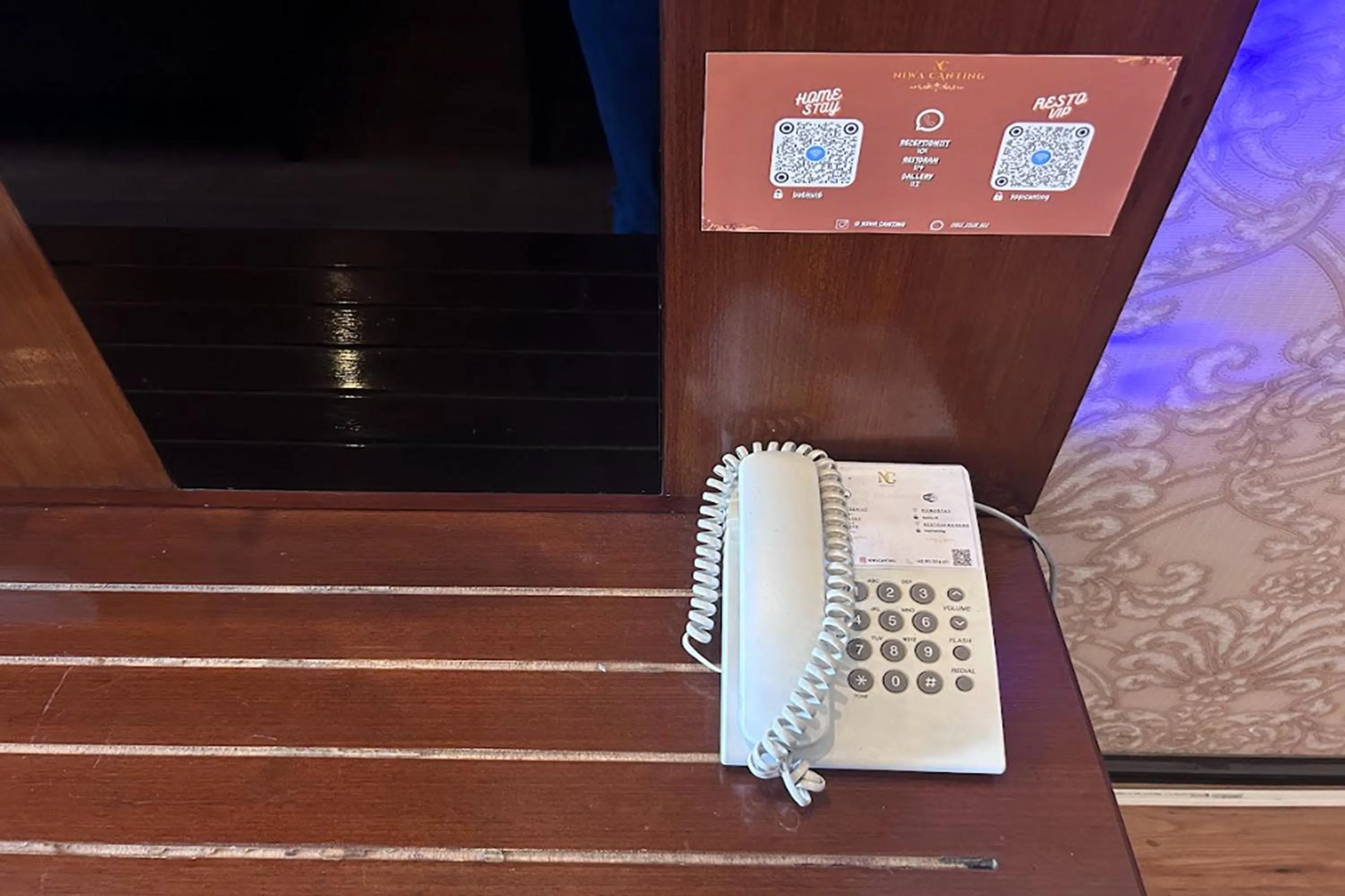 Bedroom in Niwa Canting