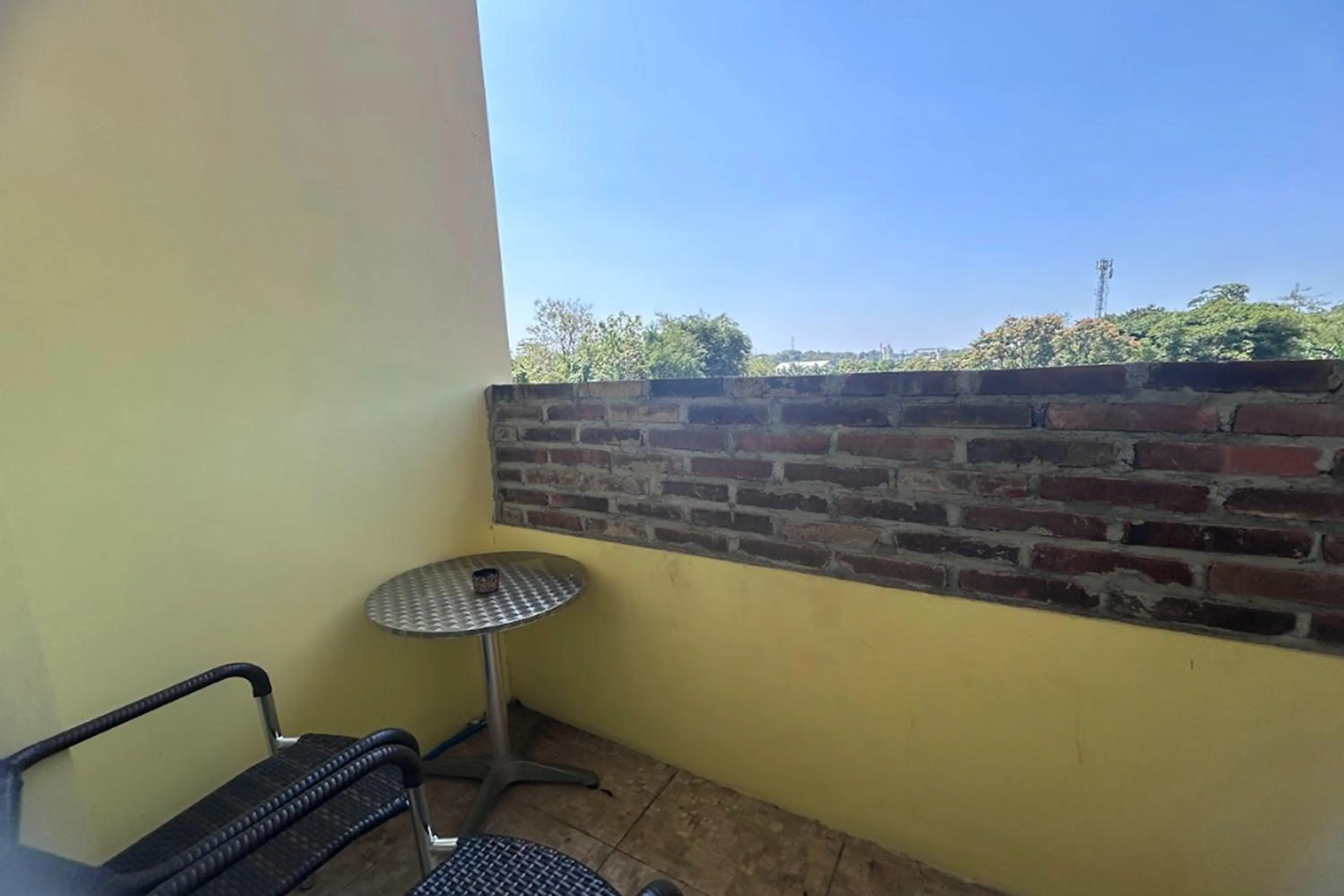 Balcony/Terrace in Niwa Canting