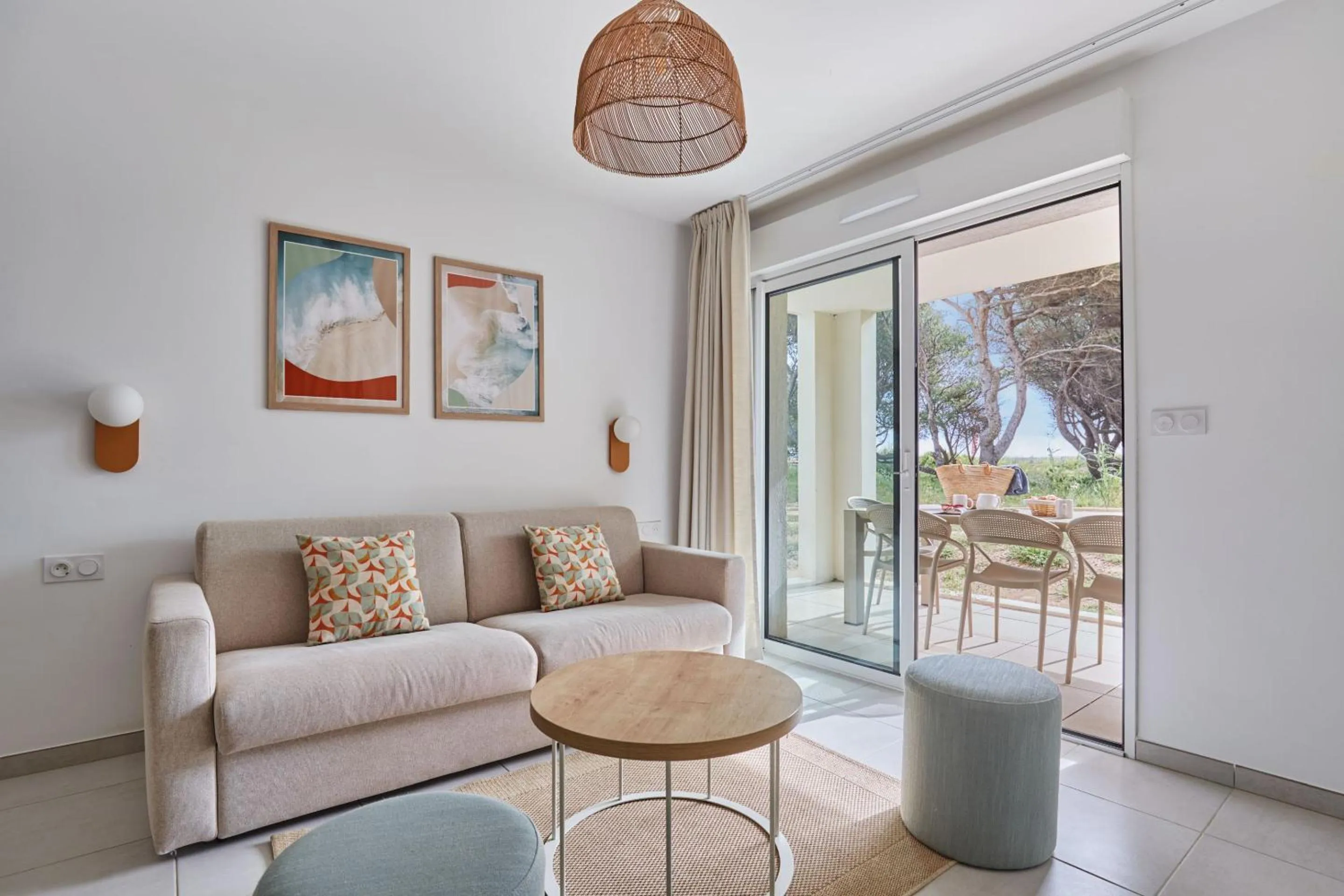 Seating area in Résidence Odalys Riviera