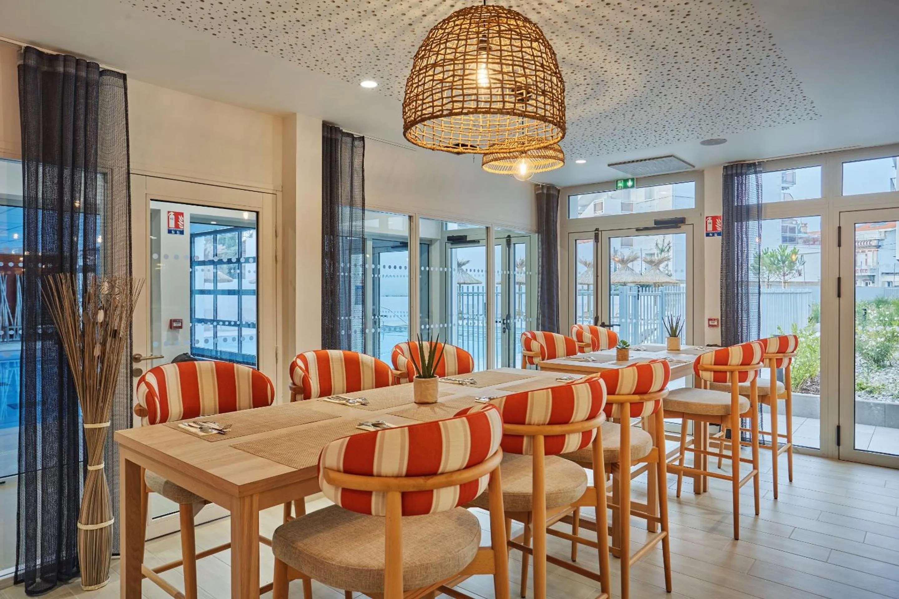 Buffet breakfast in Résidence Odalys L'Orée du Parc